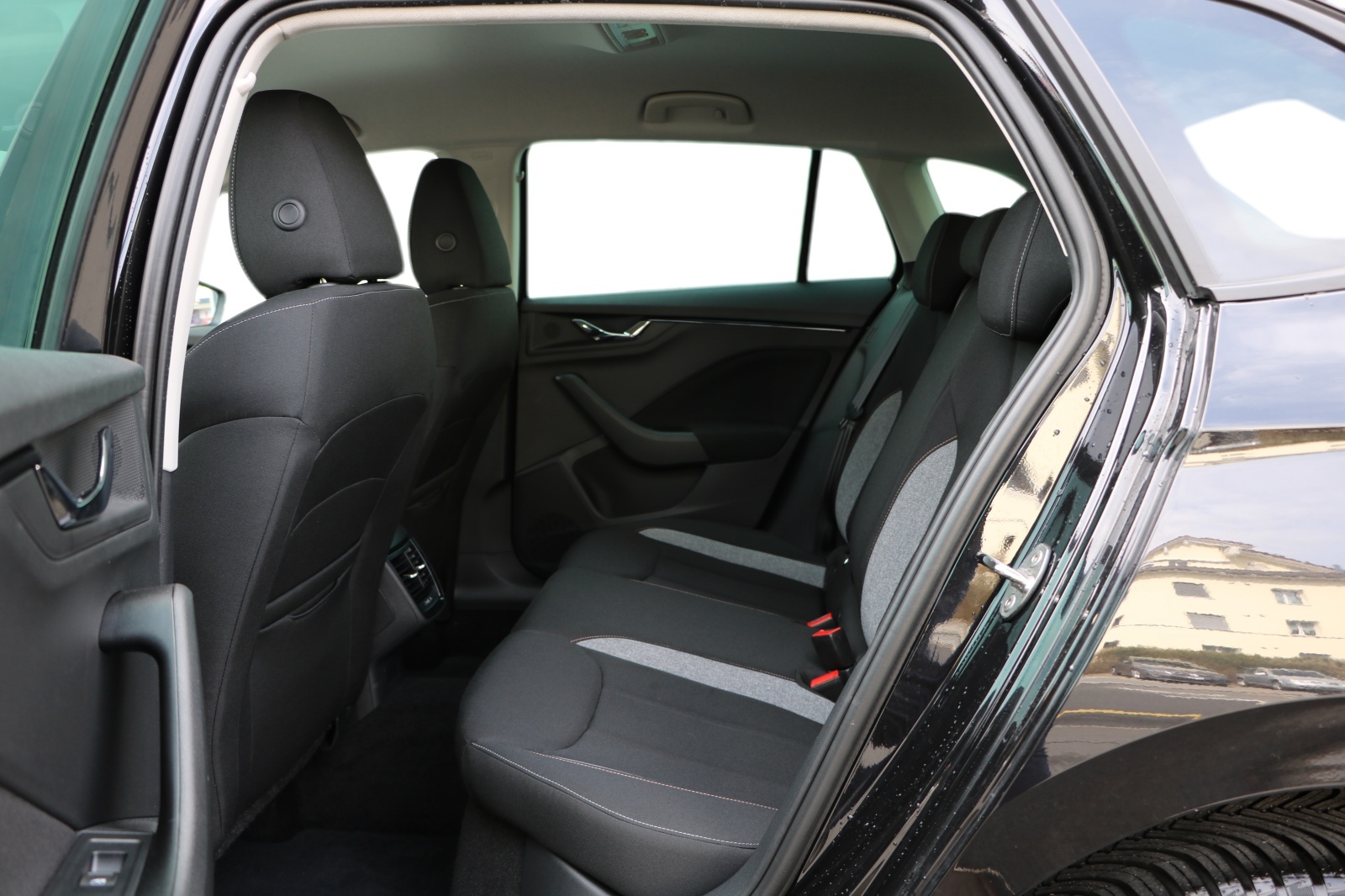 SKODA Scala 1.5 TSI Selection DSG-image-6
