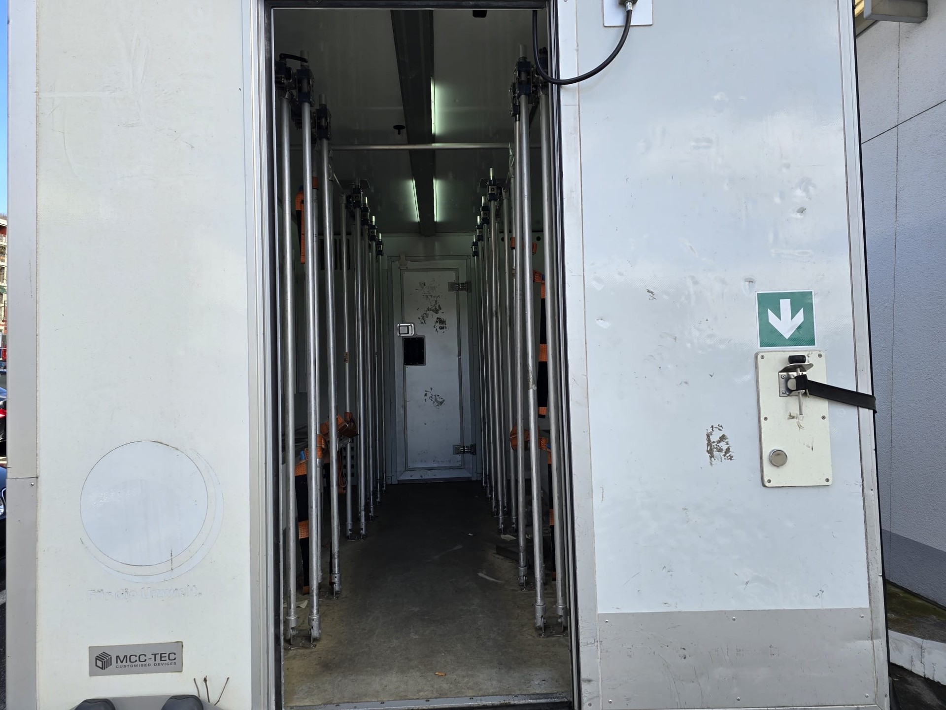 FIAT Ducato 35 2.3 MJ Comfort Matic-image-19