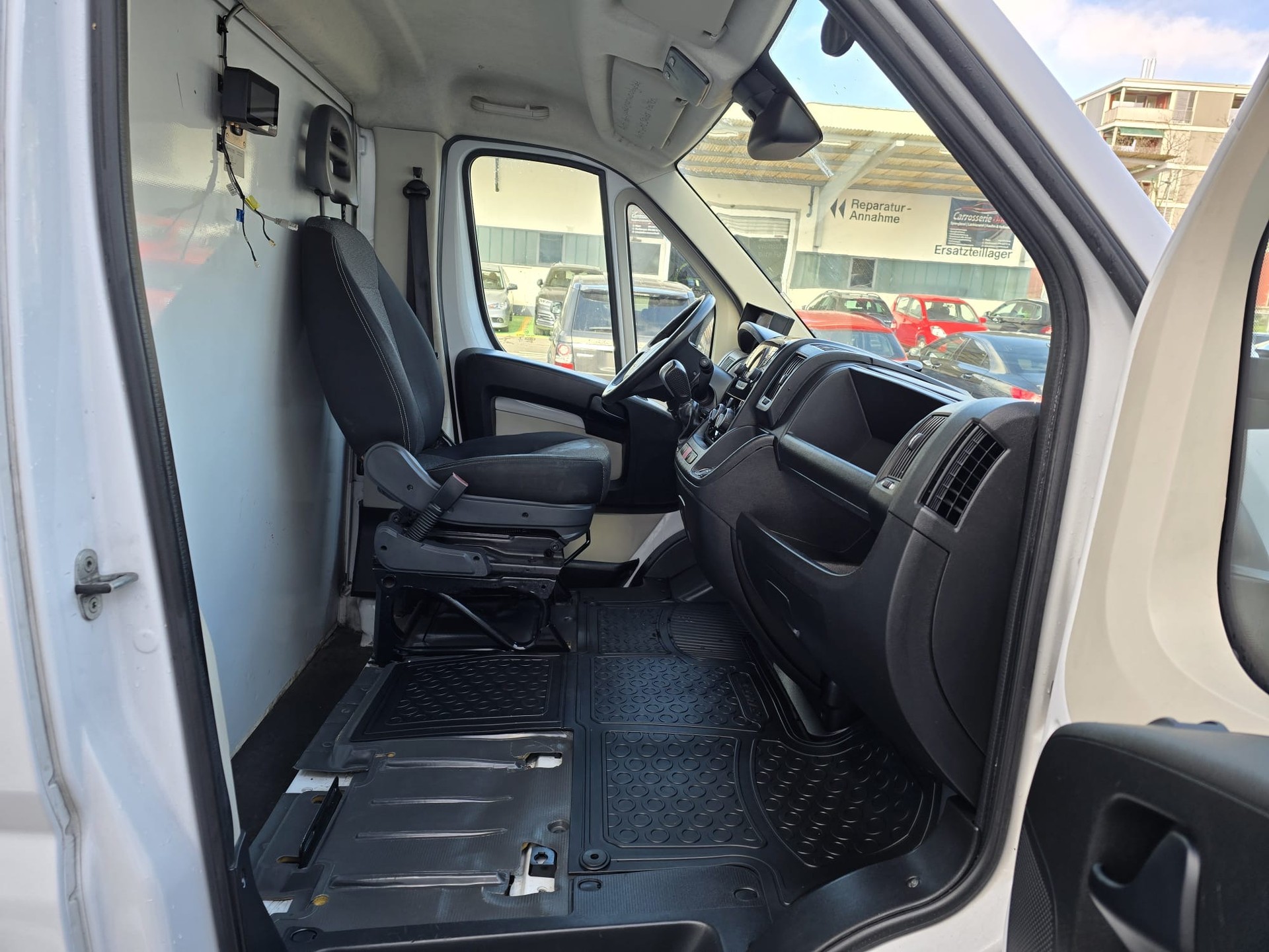 FIAT Ducato 35 2.3 MJ Comfort Matic-image-17