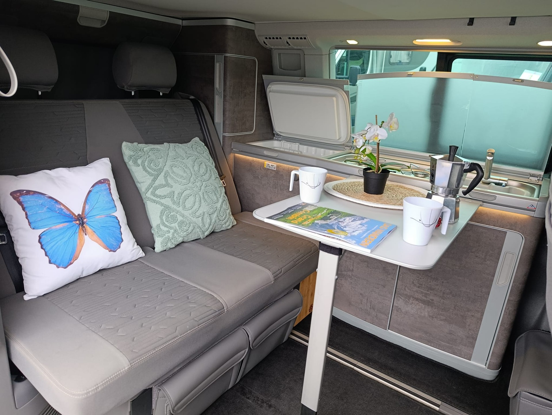 VW T6.1 California 2.0 TDI Ocean-image-10