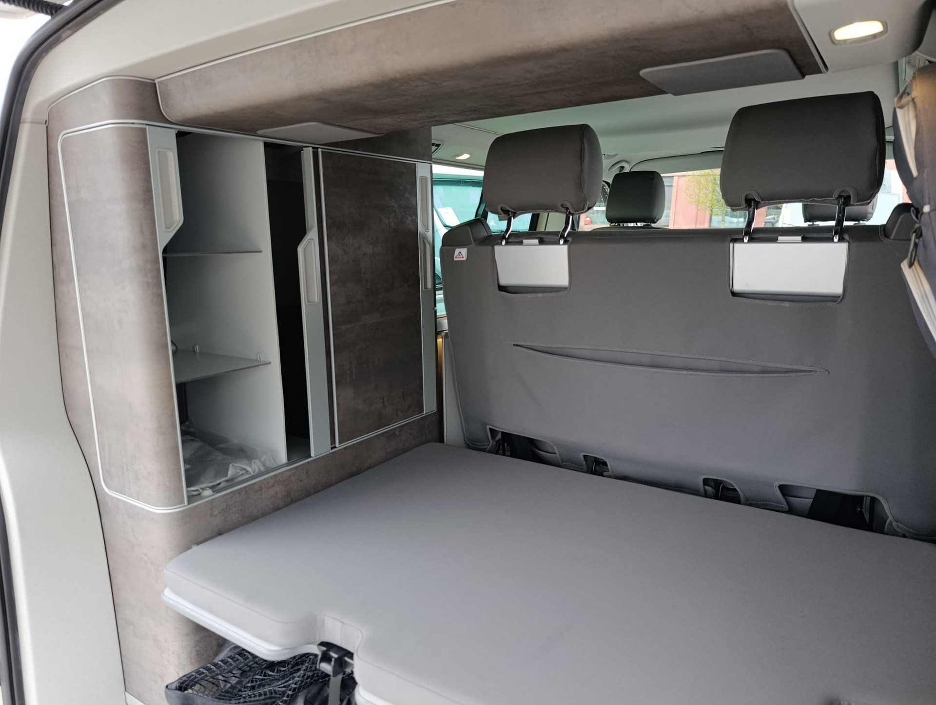 VW T6.1 California 2.0 TDI Ocean-image-15