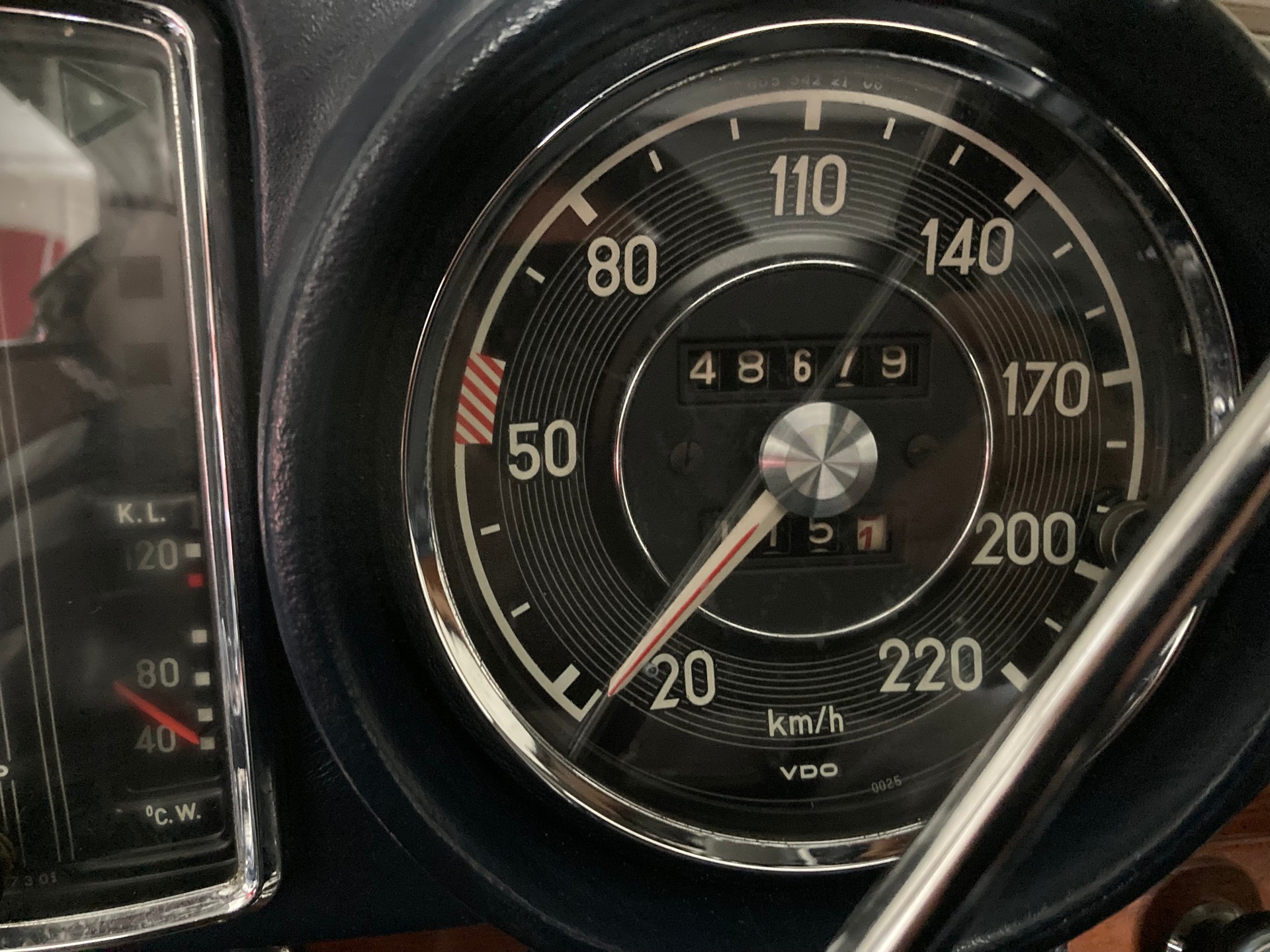MERCEDES-BENZ SW W111-image-19