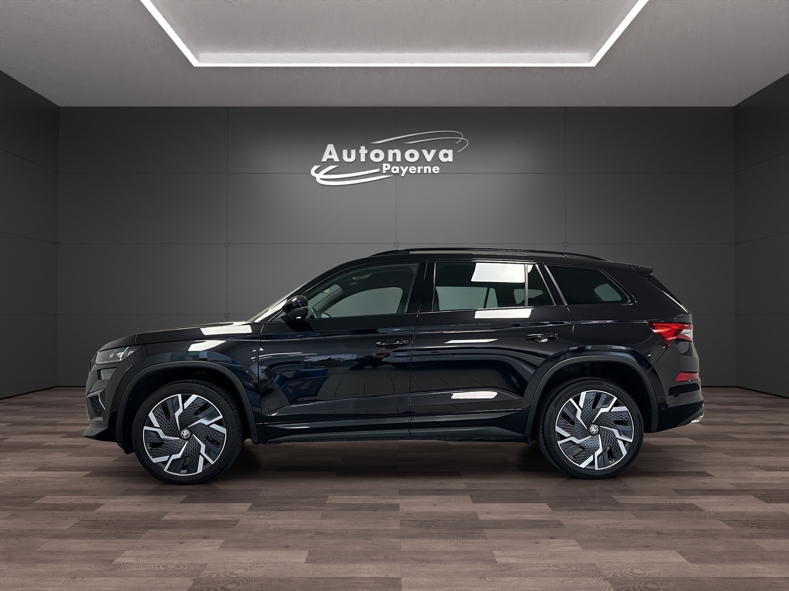SKODA Kodiaq 2.0 TSI 4x4 RS-image-2