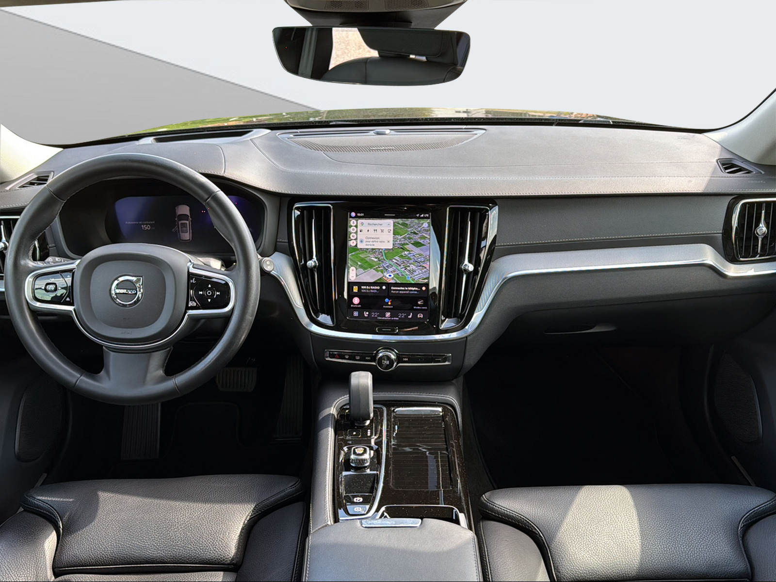 VOLVO V60 2.0 T8 TE Ultimate Bright eAWD-image-11