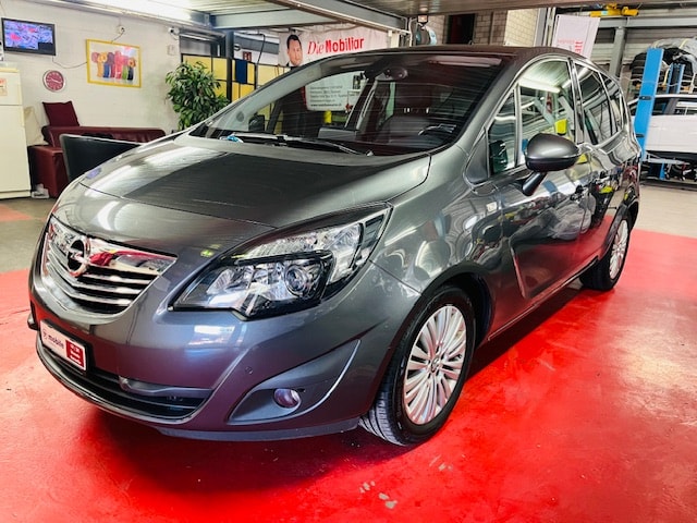 OPEL Meriva 1.7 CDTi Cosmo Automatic-image-6