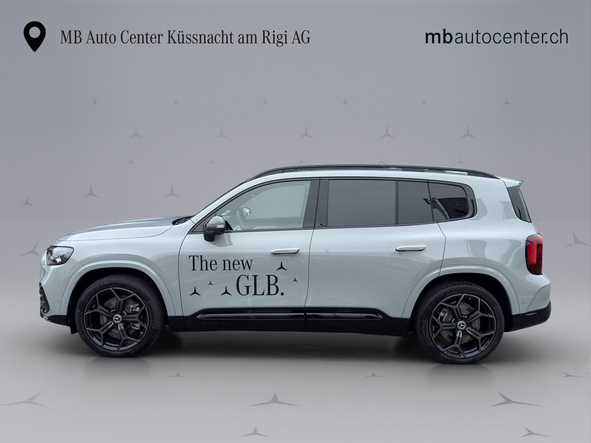 MERCEDES-BENZ GLB 350 4matic-showroom-element-2