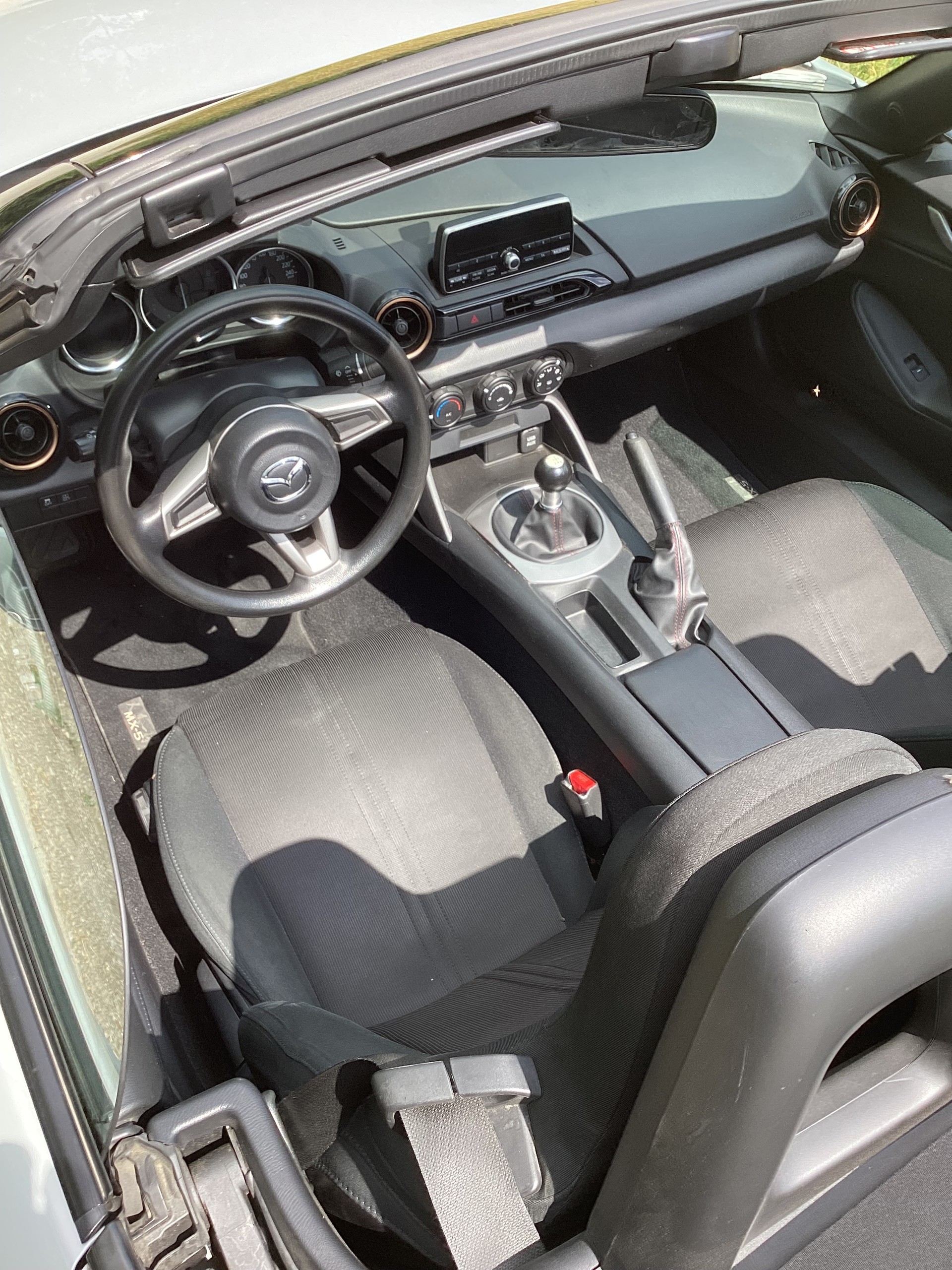 MAZDA MX-5 SKYACTIV-G 131 Challenge-image-2