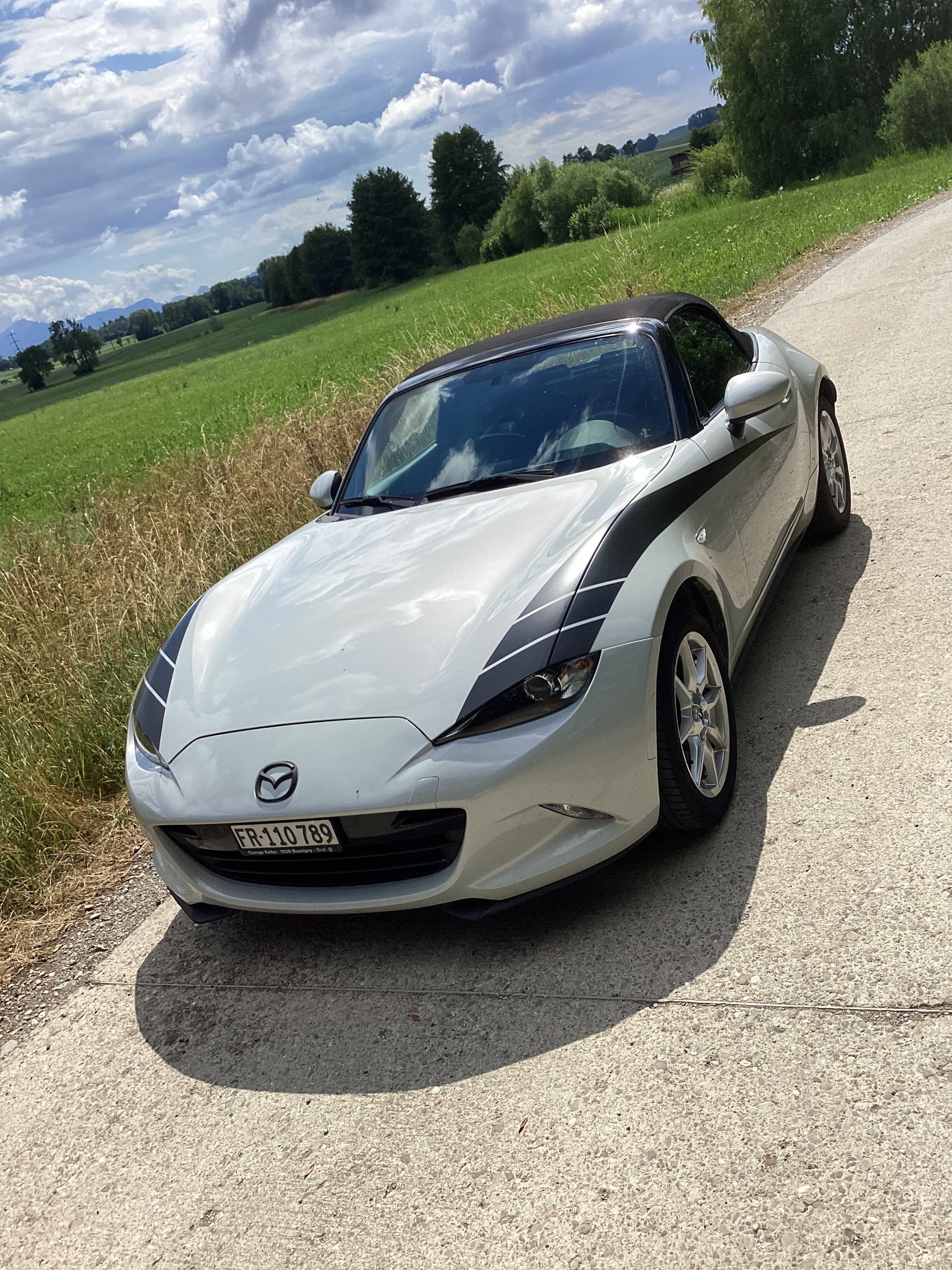 MAZDA MX-5 SKYACTIV-G 131 Challenge-image-0