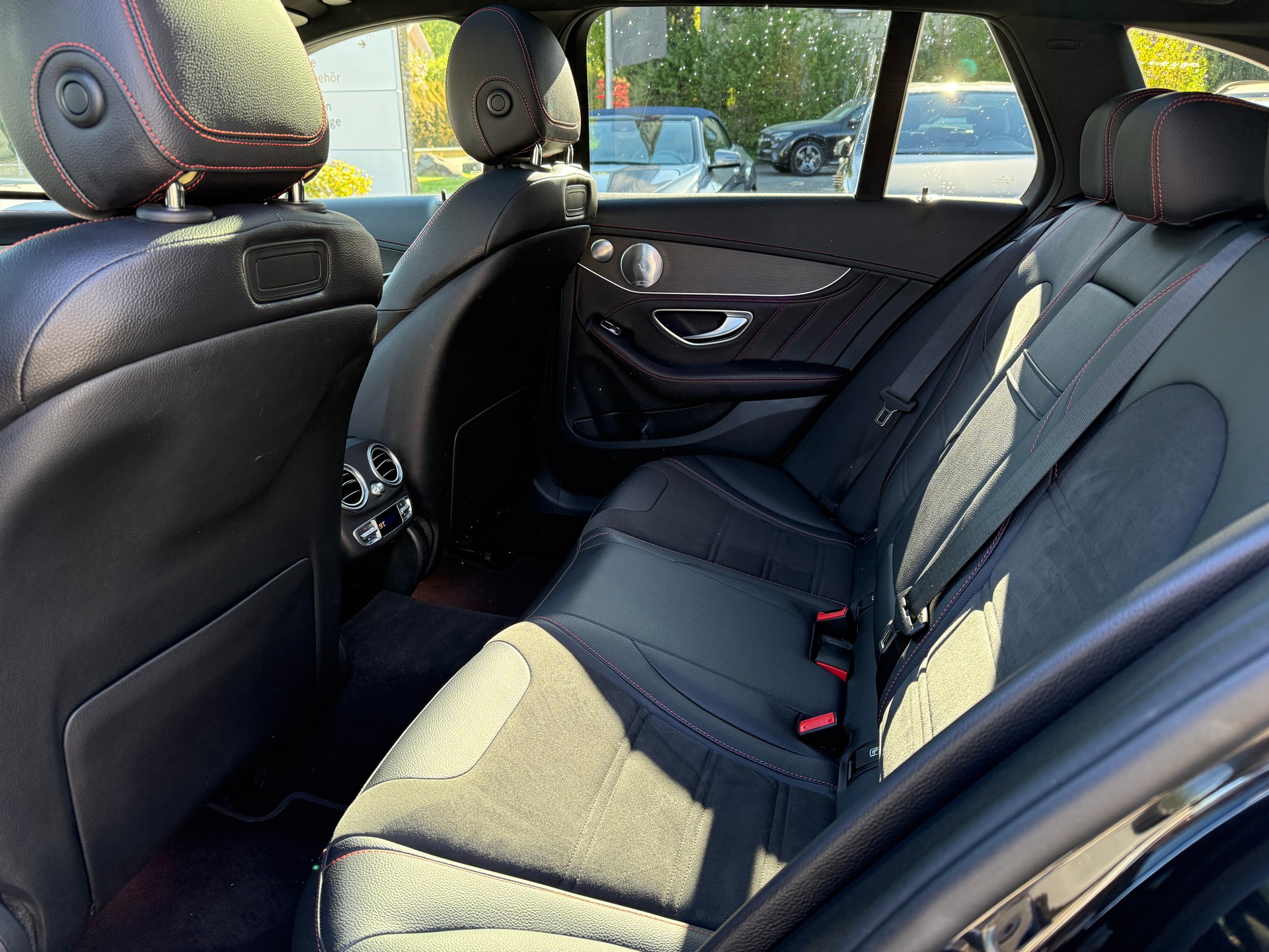 MERCEDES-BENZ C 43 AMG 4Matic-image-5