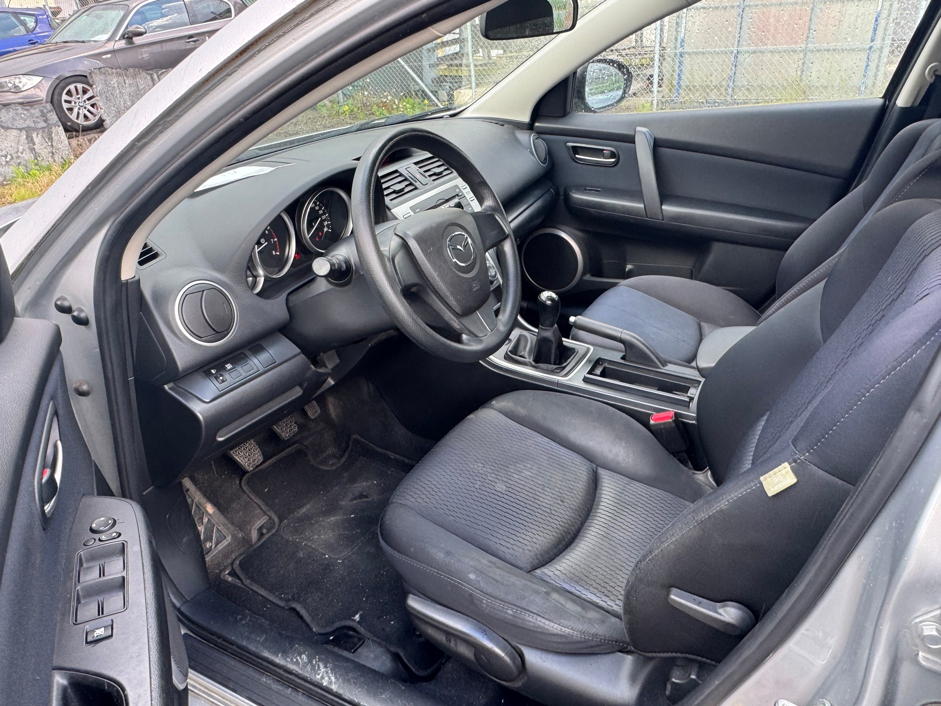 MAZDA 6 1.8 16V Confort-image-10