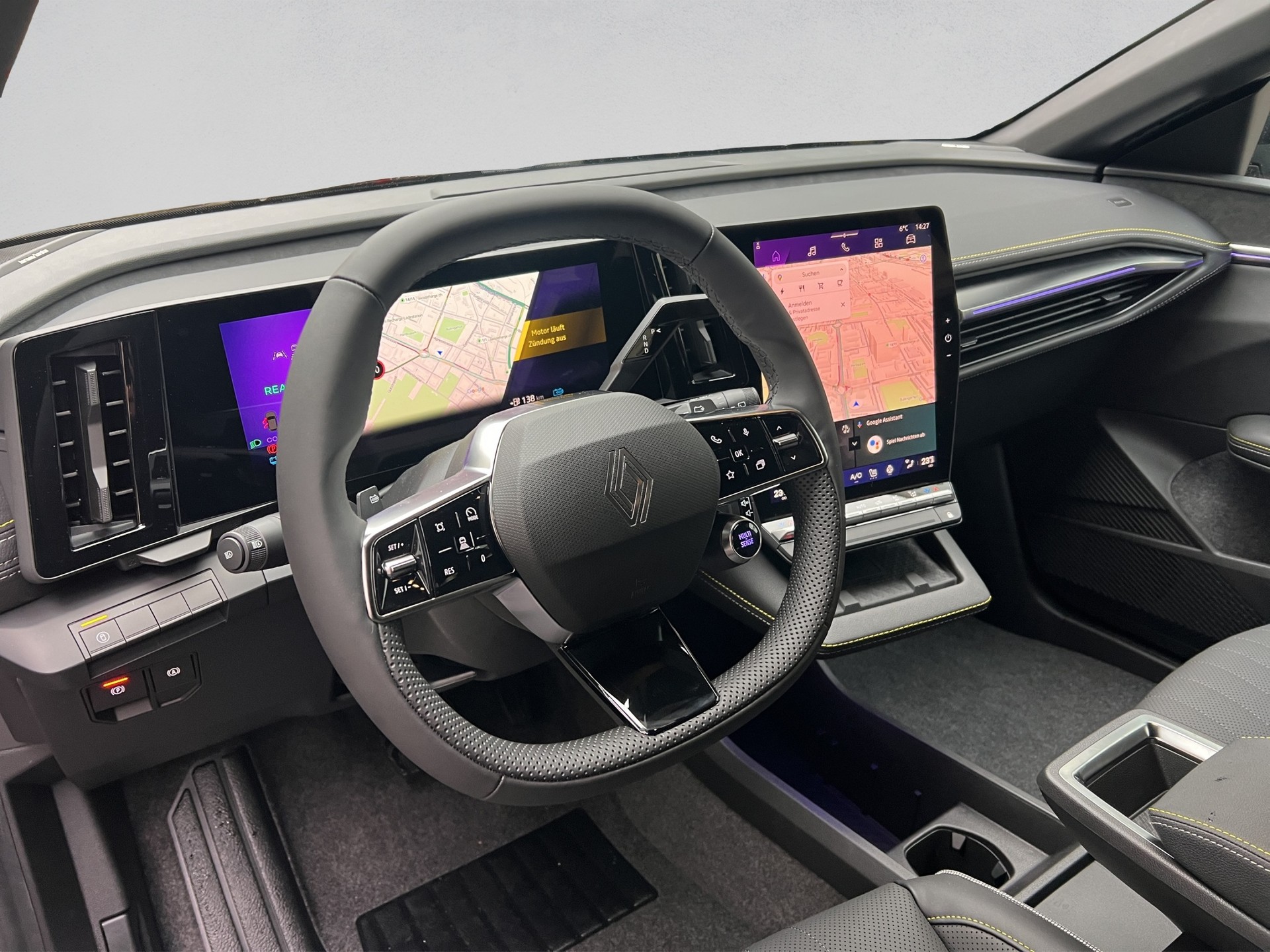 RENAULT Mégane E-TECH EV60 Iconic-image-5