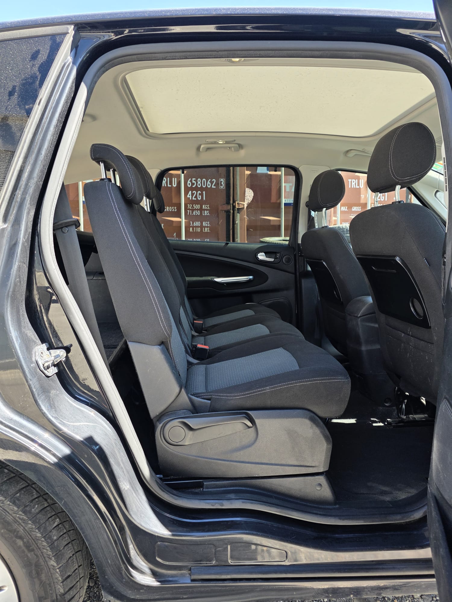 FORD S-Max 1.6 SCTi Titanium-image-8