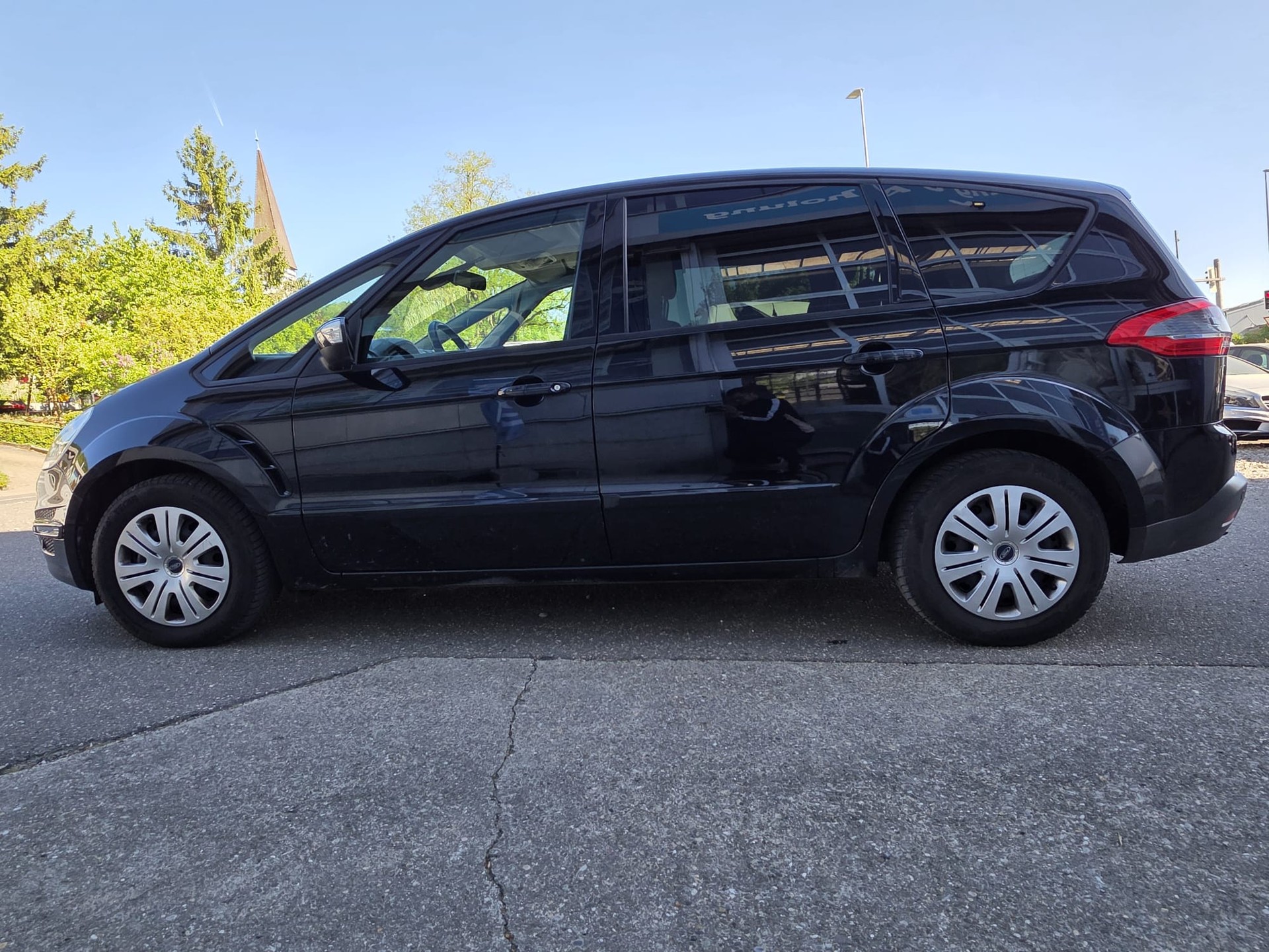 FORD S-Max 1.6 SCTi Titanium-image-15