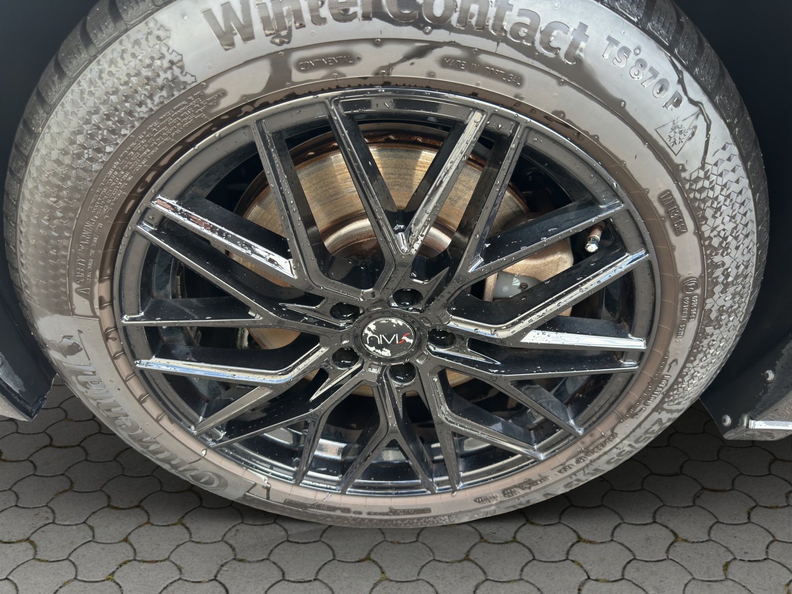 SKODA Enyaq iV 80x Founders Edition-image-8
