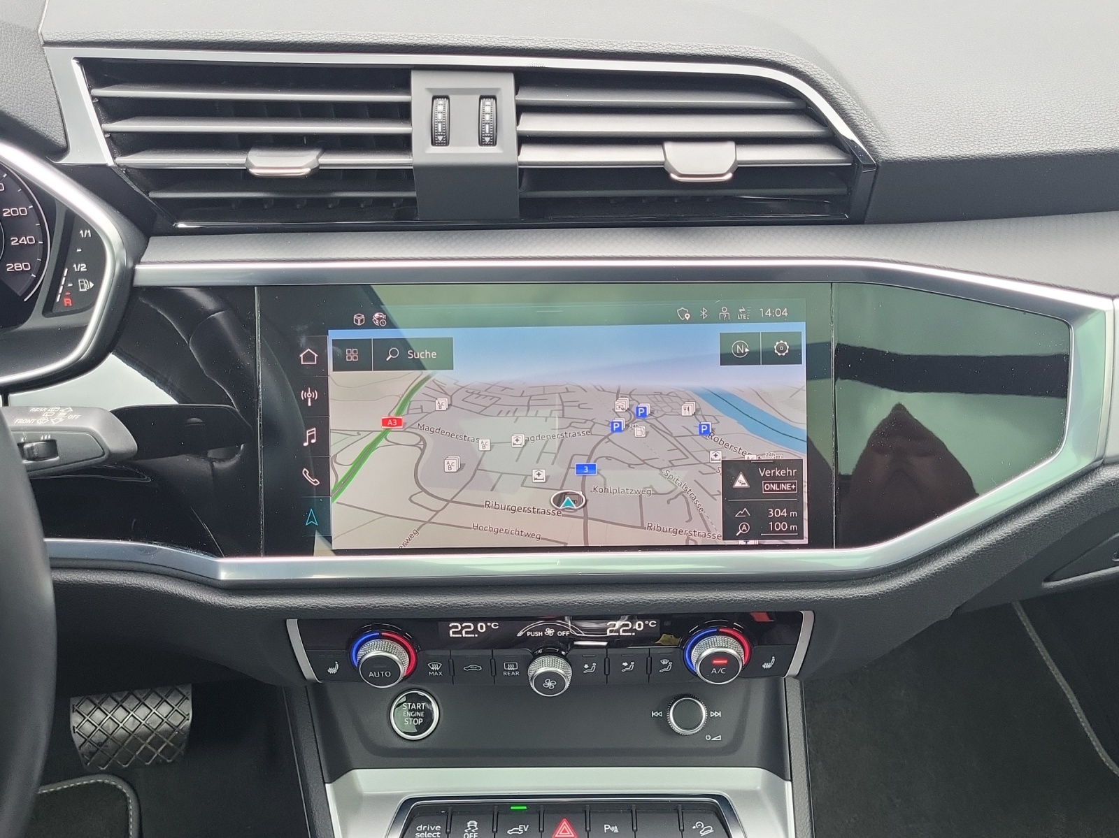 AUDI Q3 45 TFSI e S-tronic-image-10