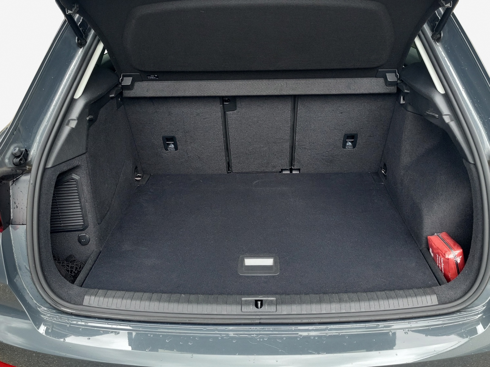 AUDI Q3 45 TFSI e S-tronic-image-12