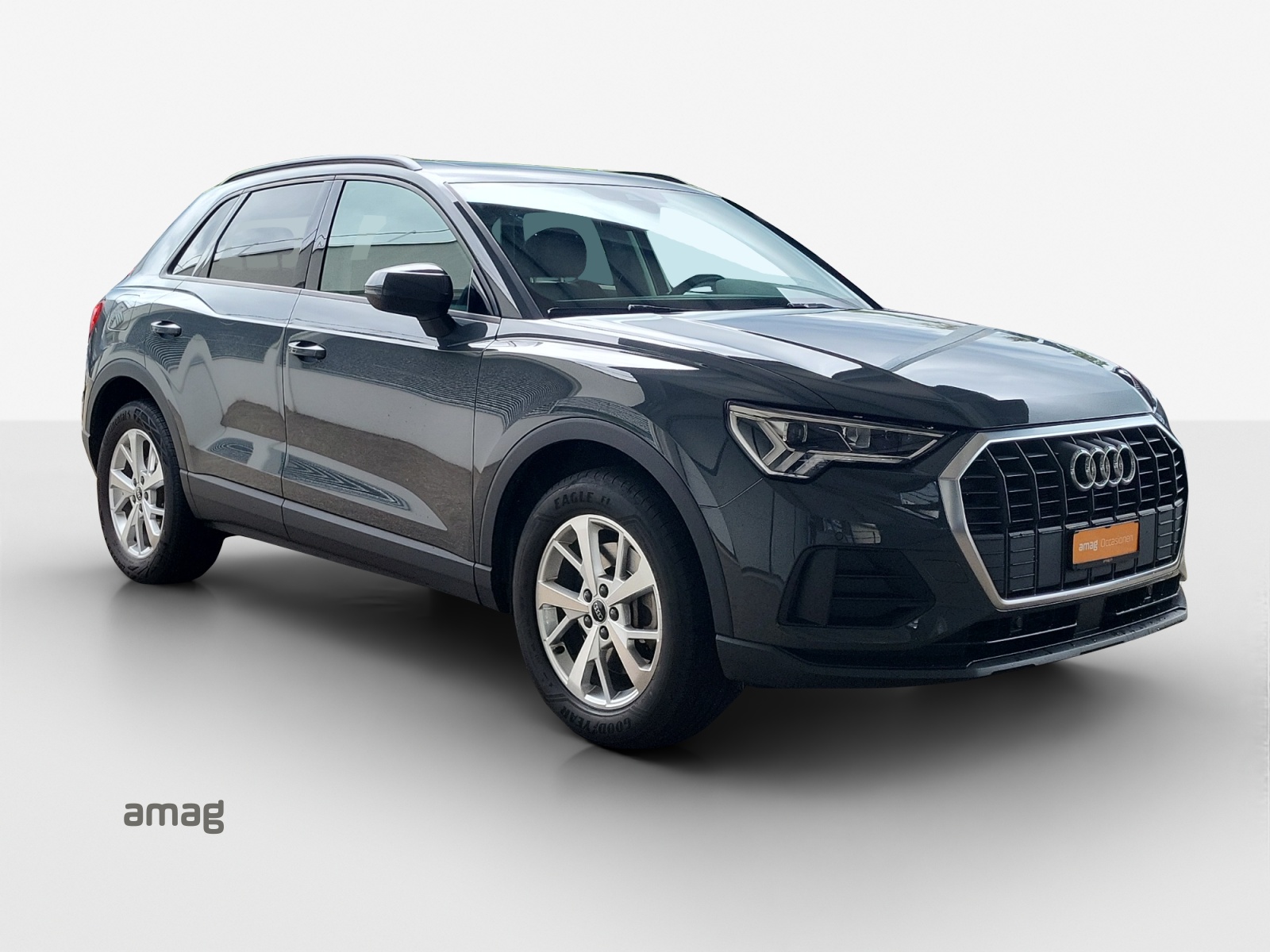 AUDI Q3 45 TFSI e S-tronic-image-5
