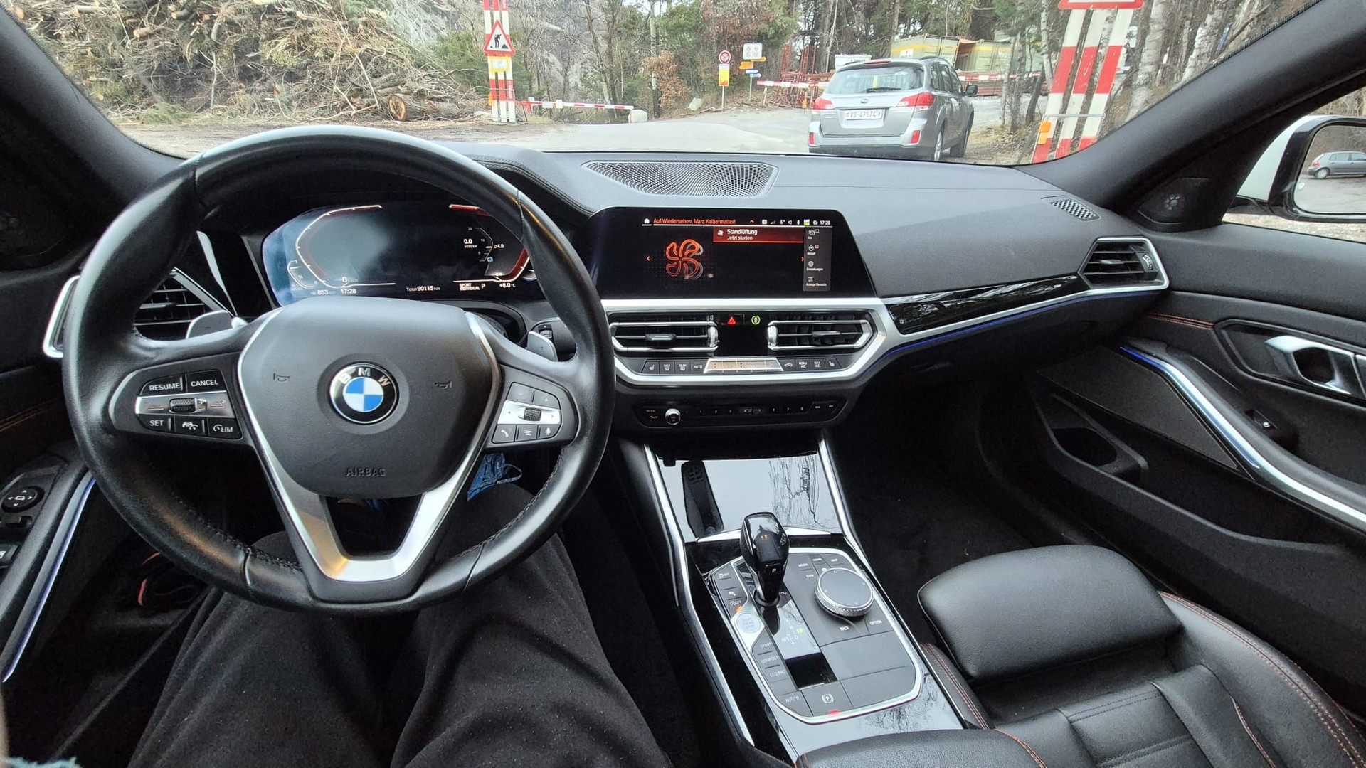 BMW 320d xDrive-image-17