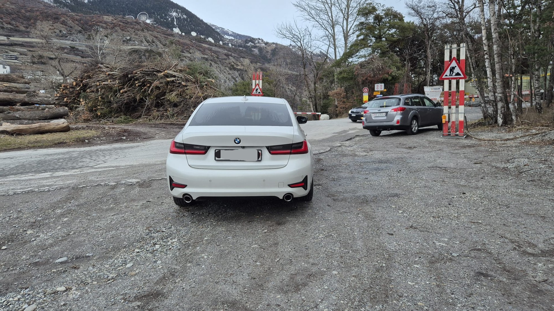 BMW 320d xDrive-image-11