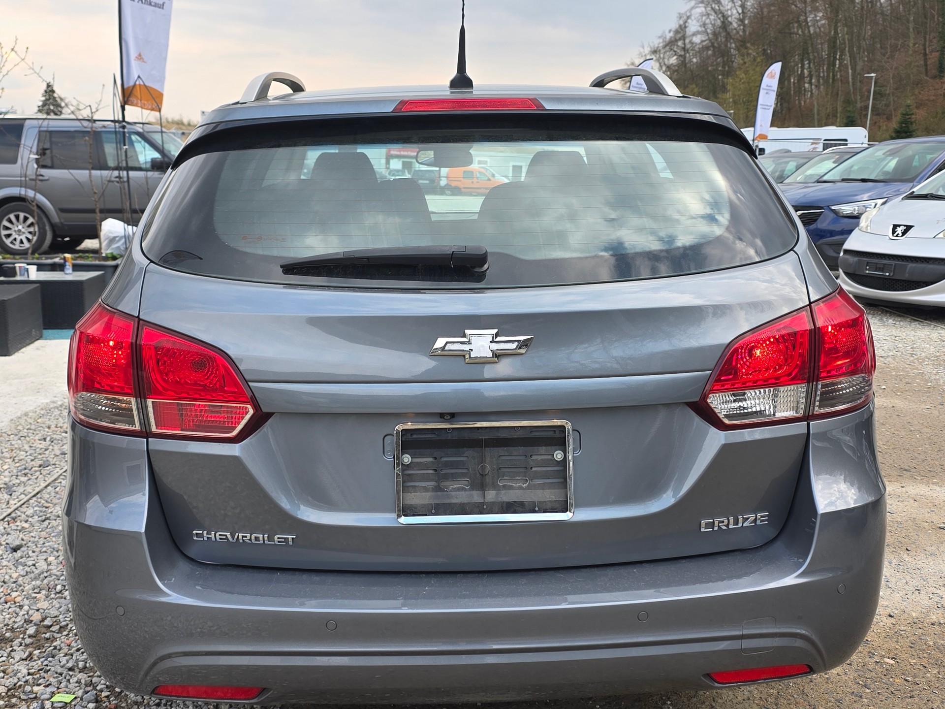 CHEVROLET Cruze Station Wagon*** Frisch ab MFK / Frisch ab Service / 12MT Garantie / Gratis Lieferung 1.4 T LTZ ***-showroom-element-3