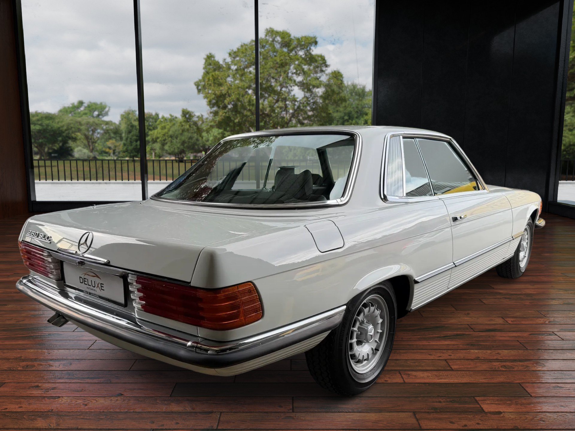 MERCEDES-BENZ SLC 280-image-5