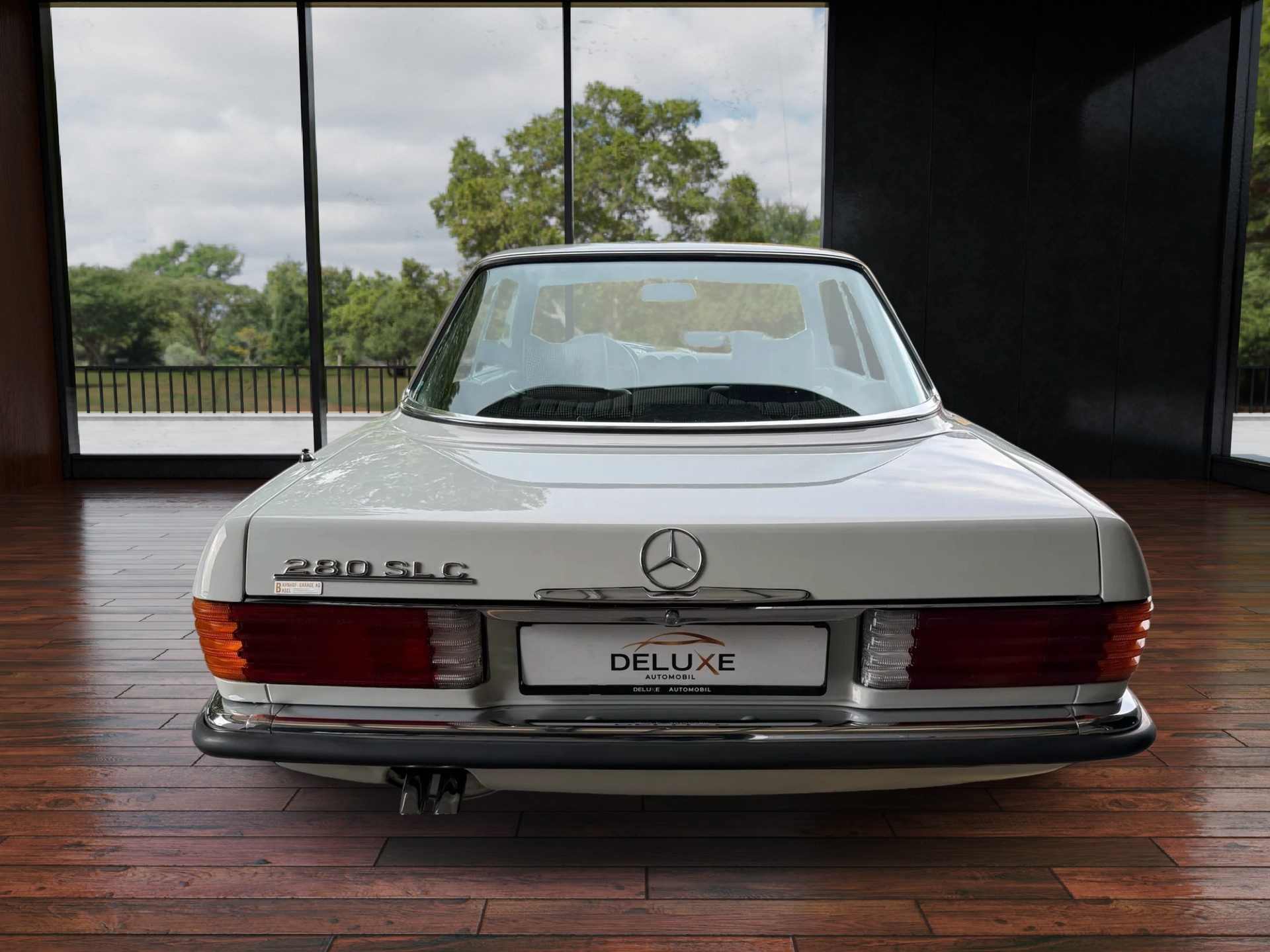 MERCEDES-BENZ SLC 280-image-4