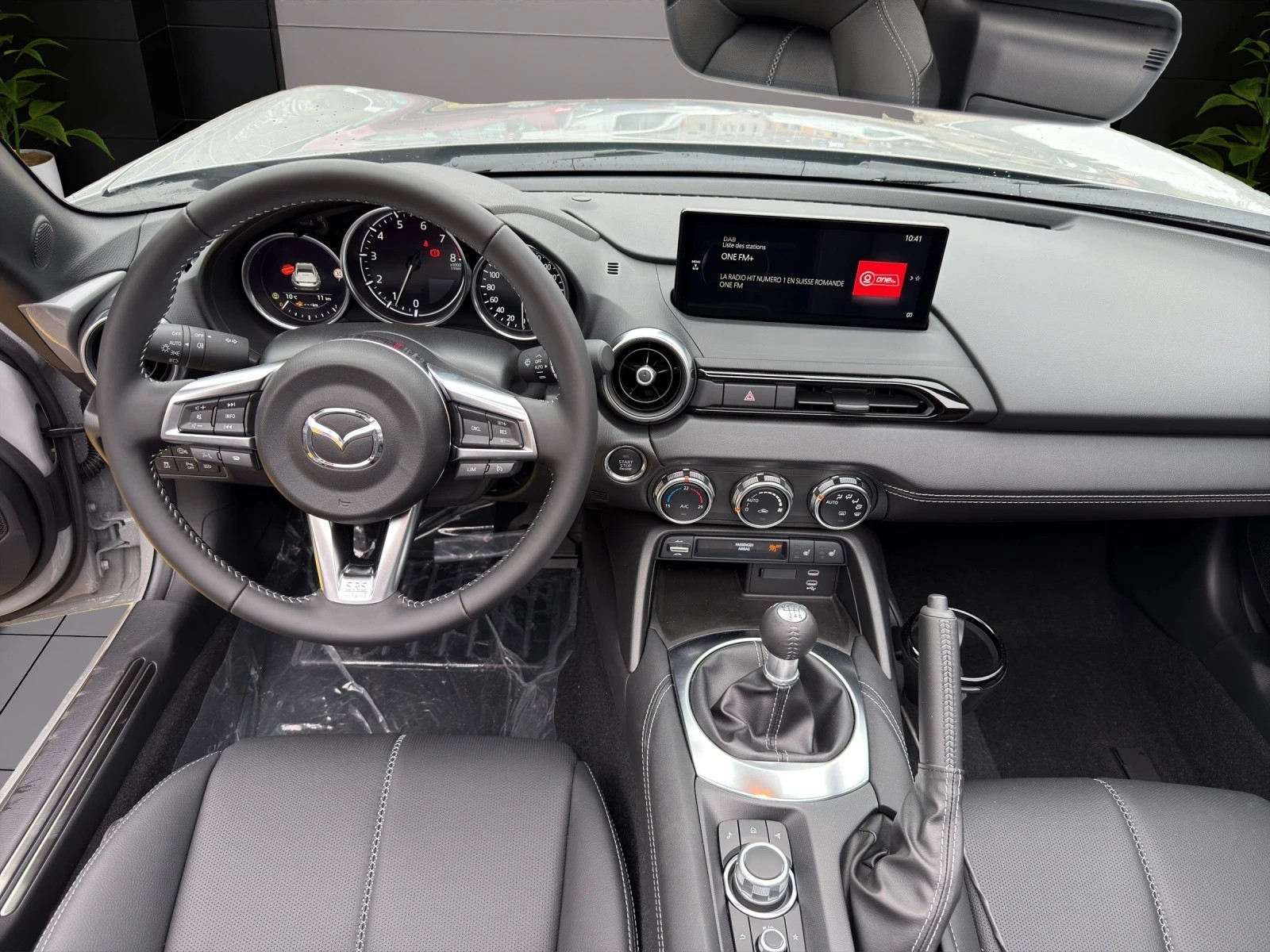 Image MAZDA MX-5 MX-5 RF Skyactiv-G 132 Exclusive-line