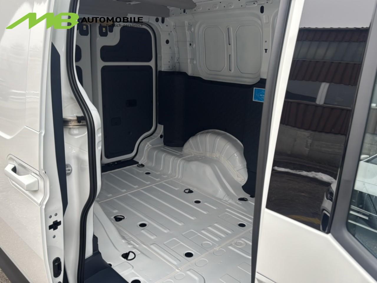 KIA PV5 Cargo 71.2 kWh Elite-image-13