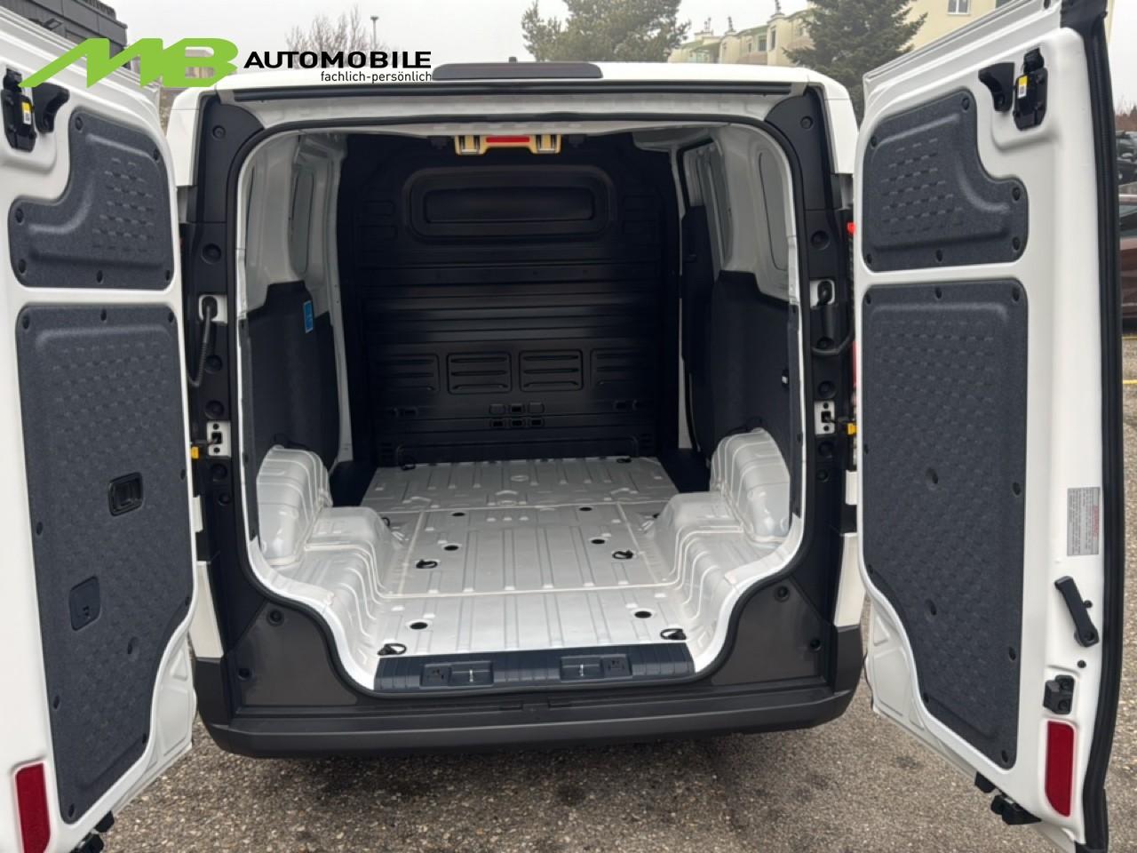 KIA PV5 Cargo 71.2 kWh Elite-image-8