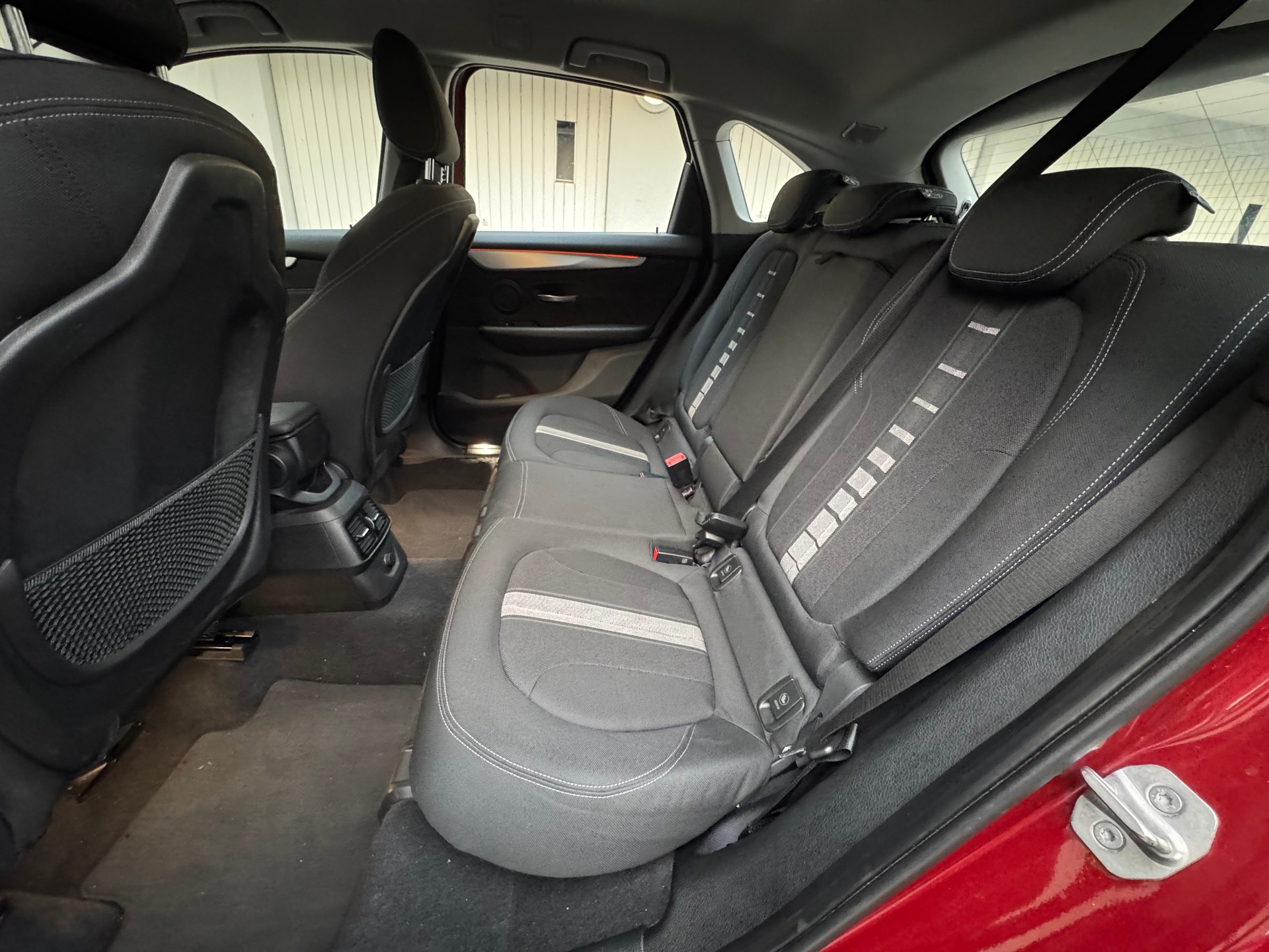 BMW 218d Active Tourer sport-image-10