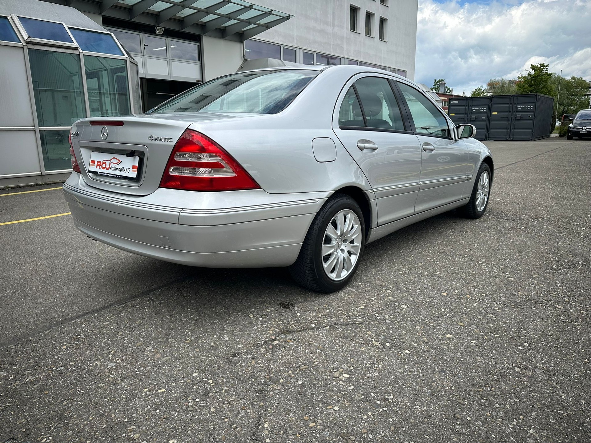 MERCEDES-BENZ C 240 Elégance 4Matic Automatic-image-6