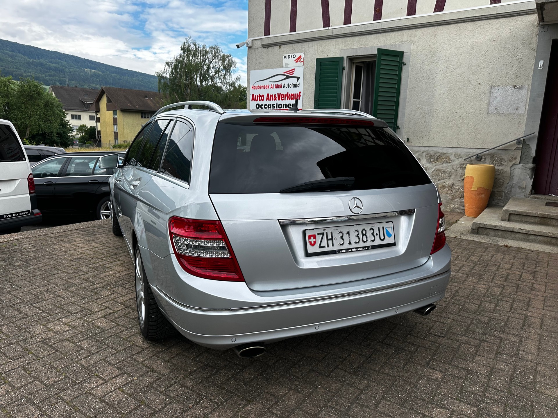 MERCEDES-BENZ C 300 T Avantgarde 7G-Tronic-image-3