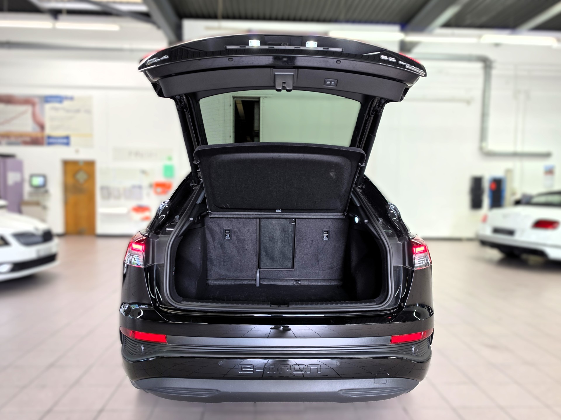 AUDI Q4 Sportback e-tron 50 quattro-image-15