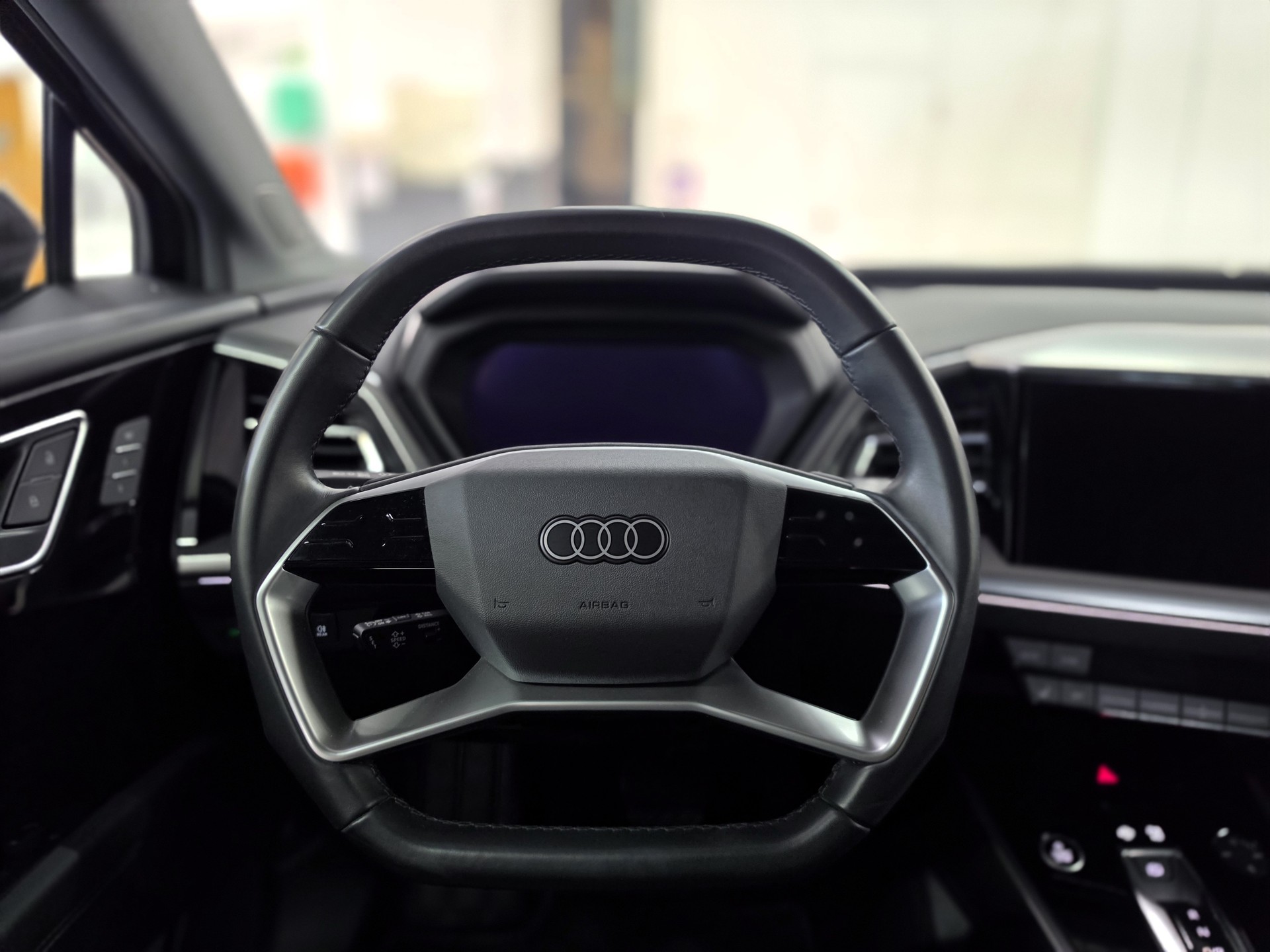 AUDI Q4 Sportback e-tron 50 quattro-image-11