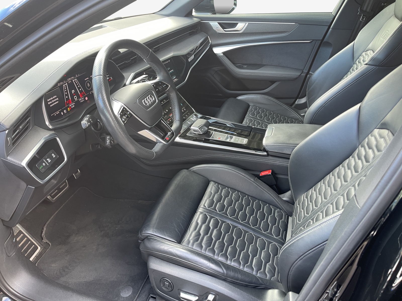 AUDI RS6 Avant 4.0 TFSI V8 quattro-image-7