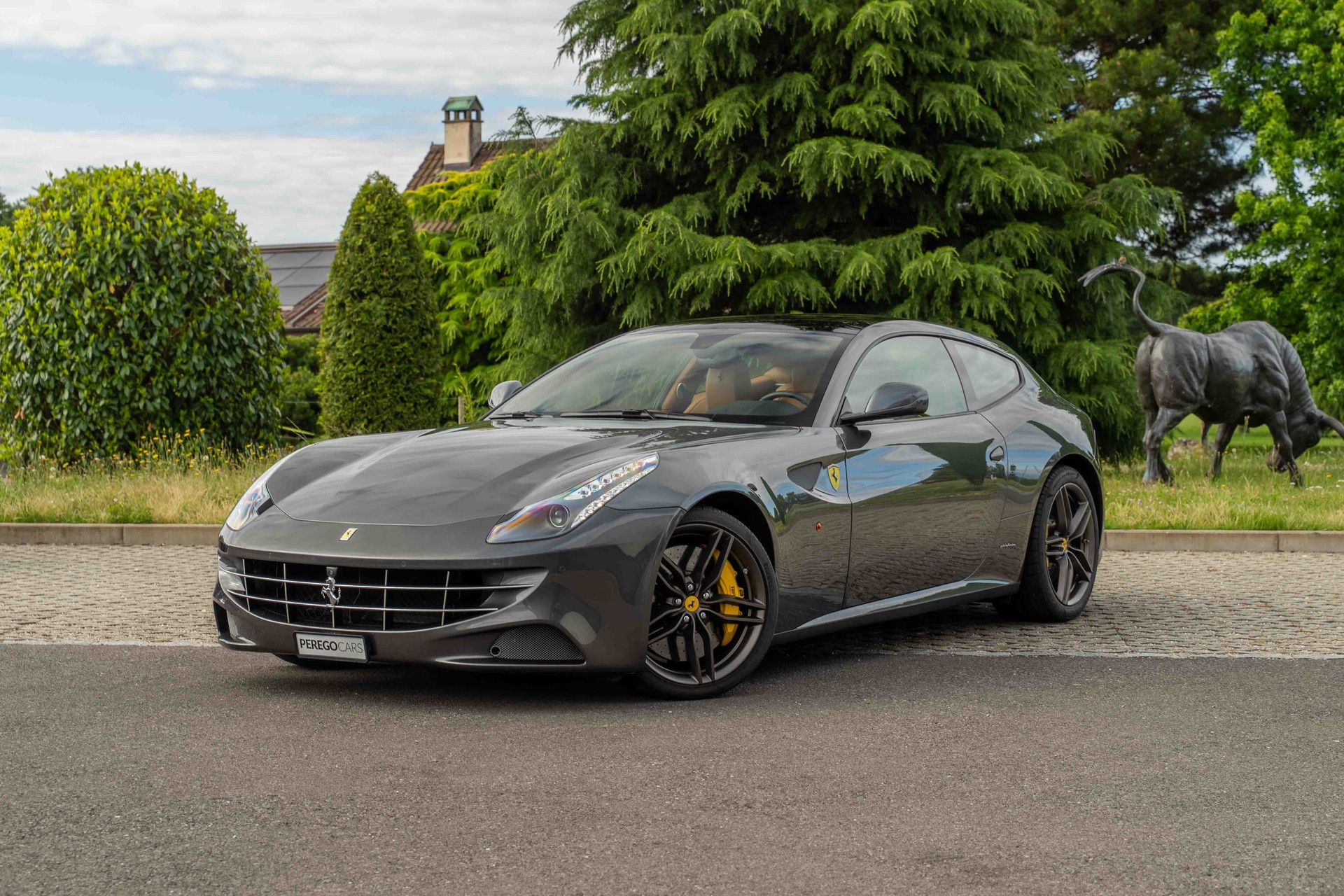 FERRARI FF-image-0