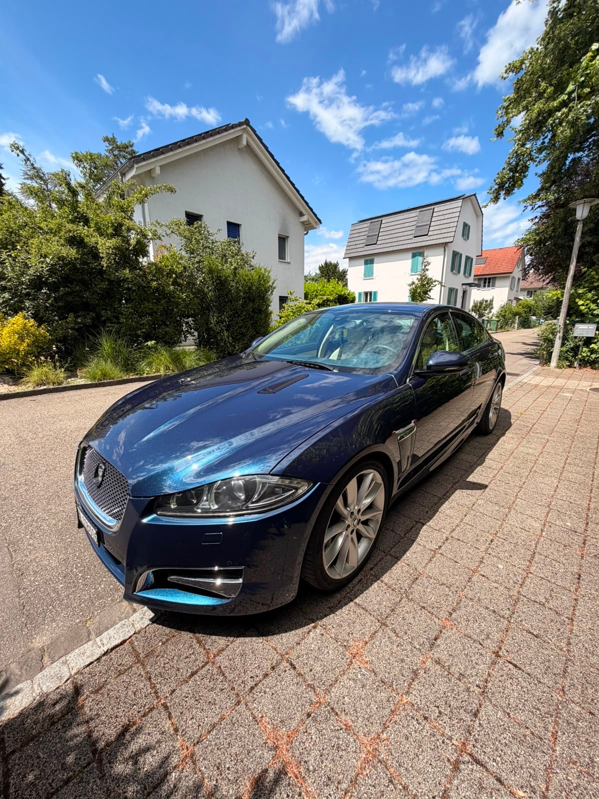 JAGUAR XF 5.0 V8-image-0