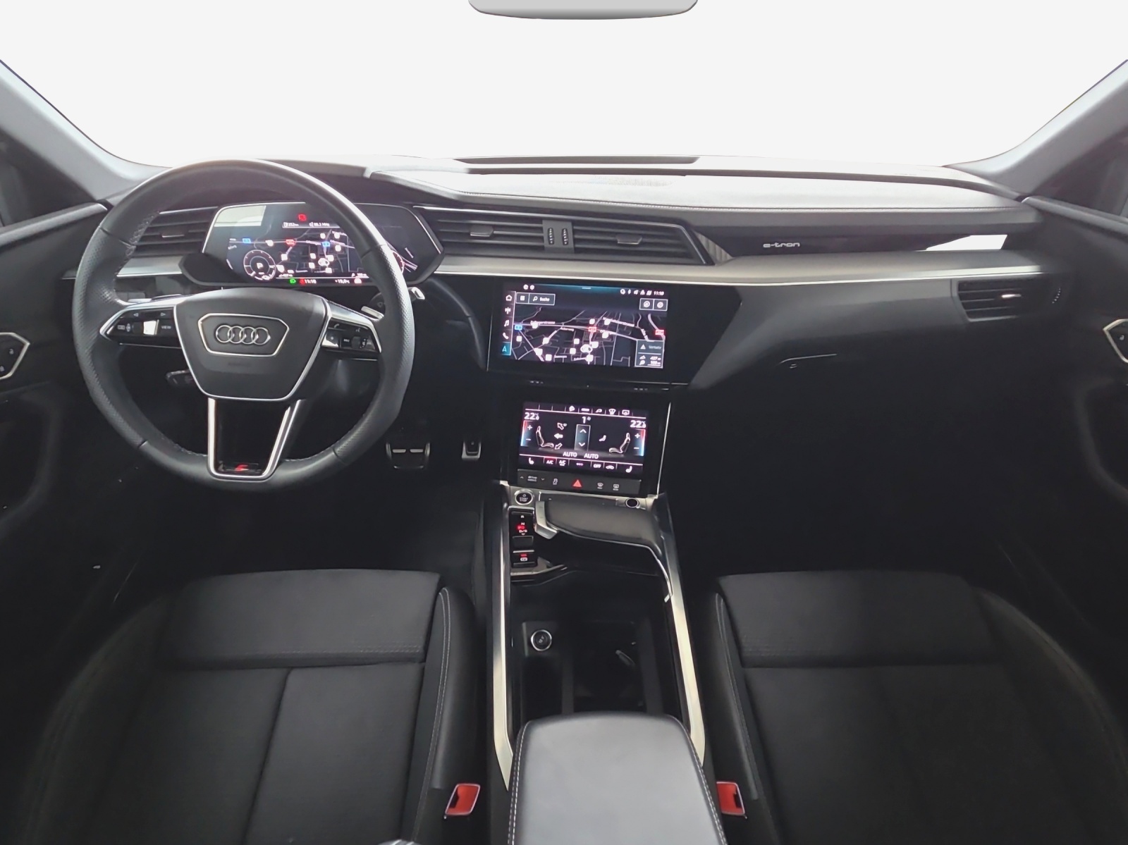 AUDI Q8 50 e-tron S line quattro-image-9
