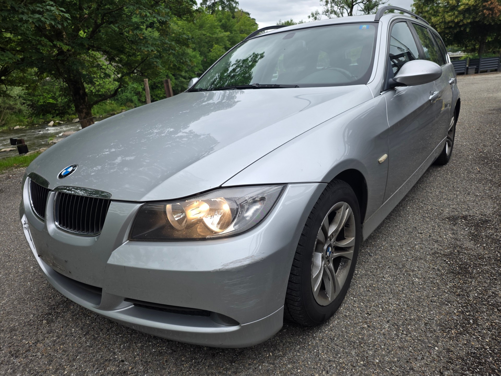BMW 325i Touring Steptronic-image-1