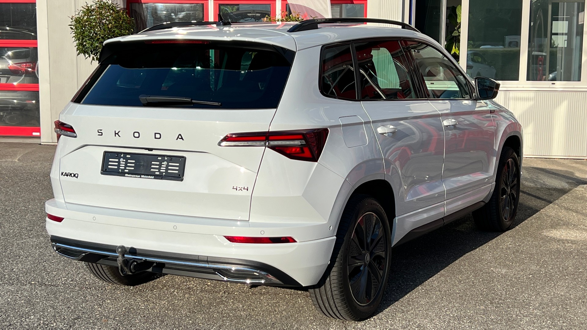 SKODA Karoq 2.0 TSI SportLine 4x4 DSG-image-4