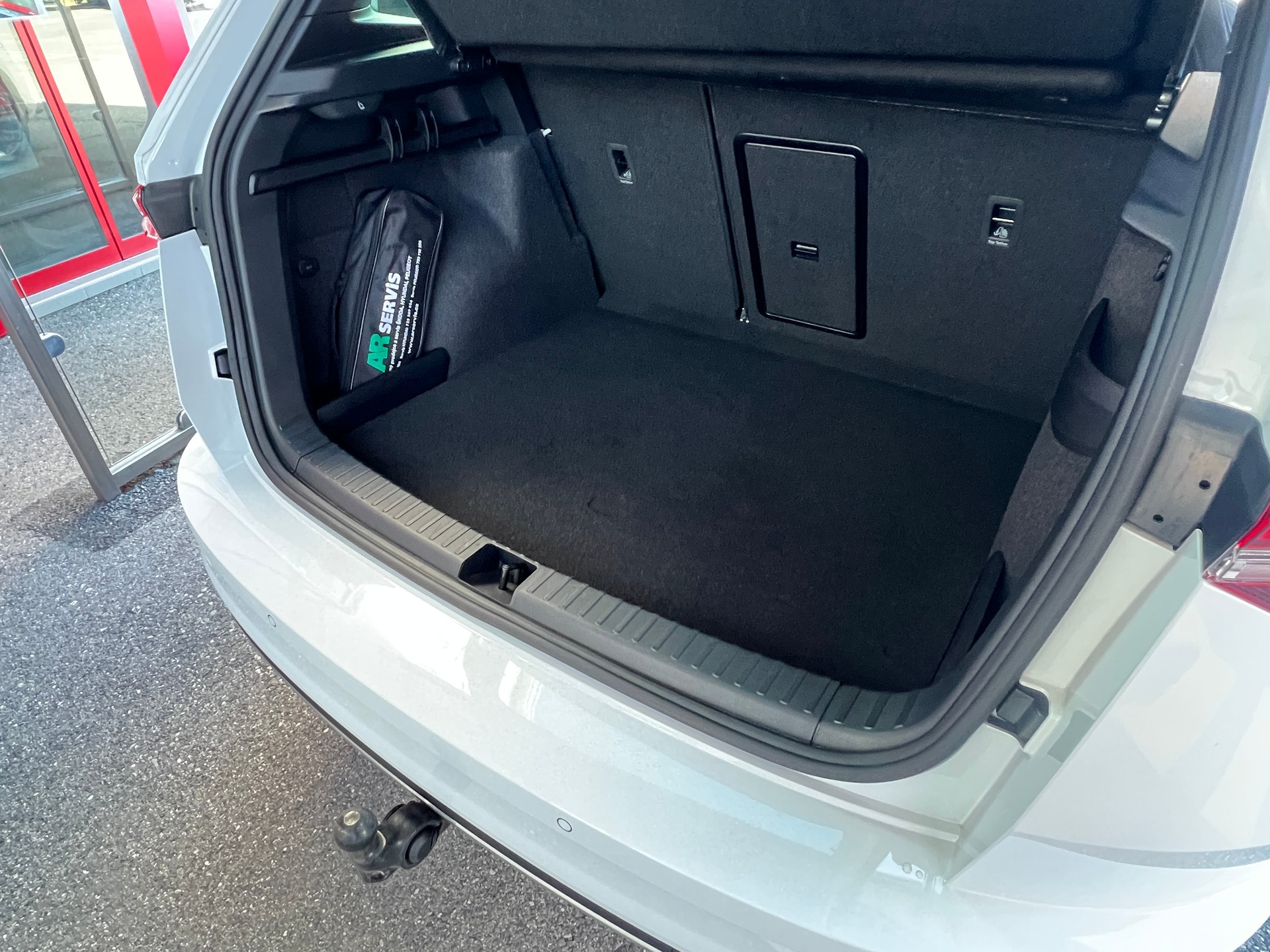 SKODA Karoq 2.0 TSI SportLine 4x4 DSG-image-7