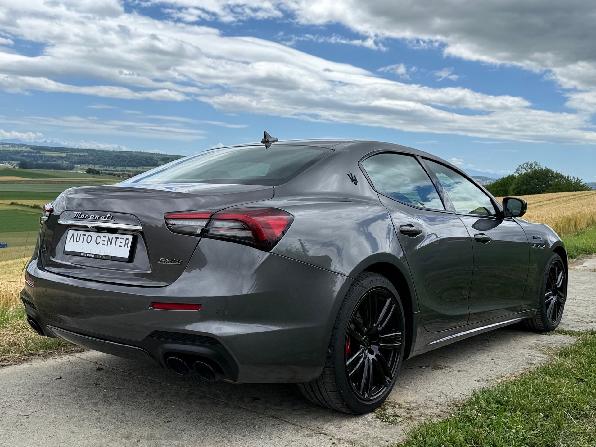 MASERATI Ghibli S Q4 3.0 Modena Automatica-image-2