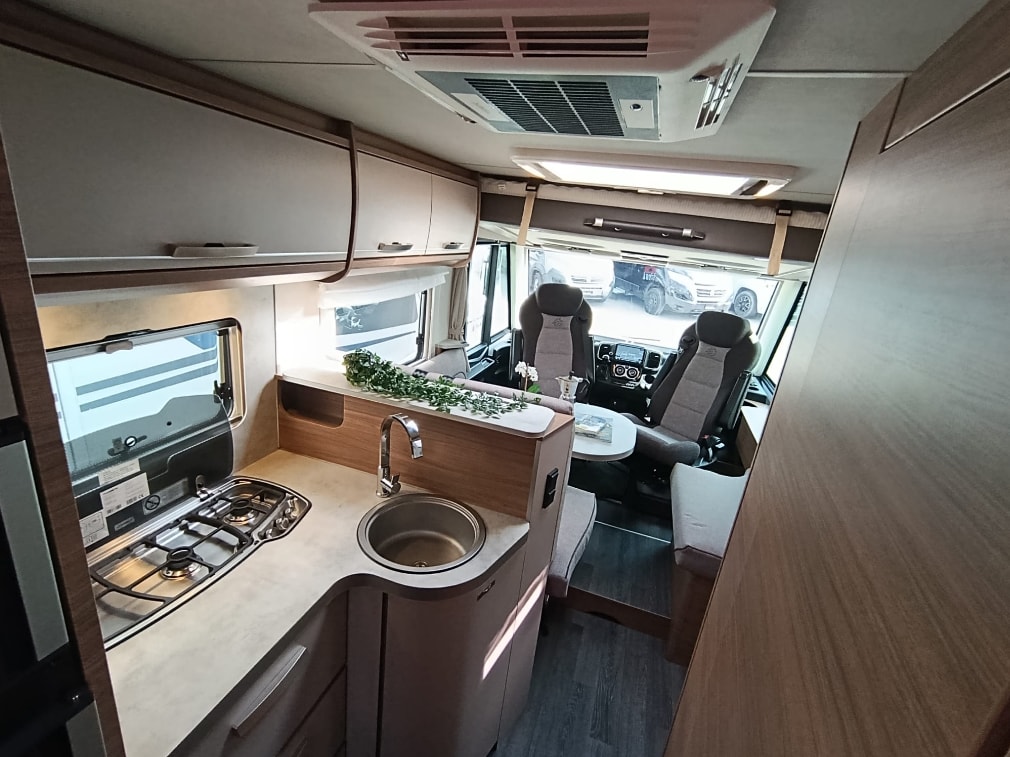 KNAUS Live I 700 MEG ***Das „Echte“ Vollintegrierten-Gefühl zum fairen Preis***Automat 160PS *5 Plätzer * 300Ah Lithium Batterie *-image-18