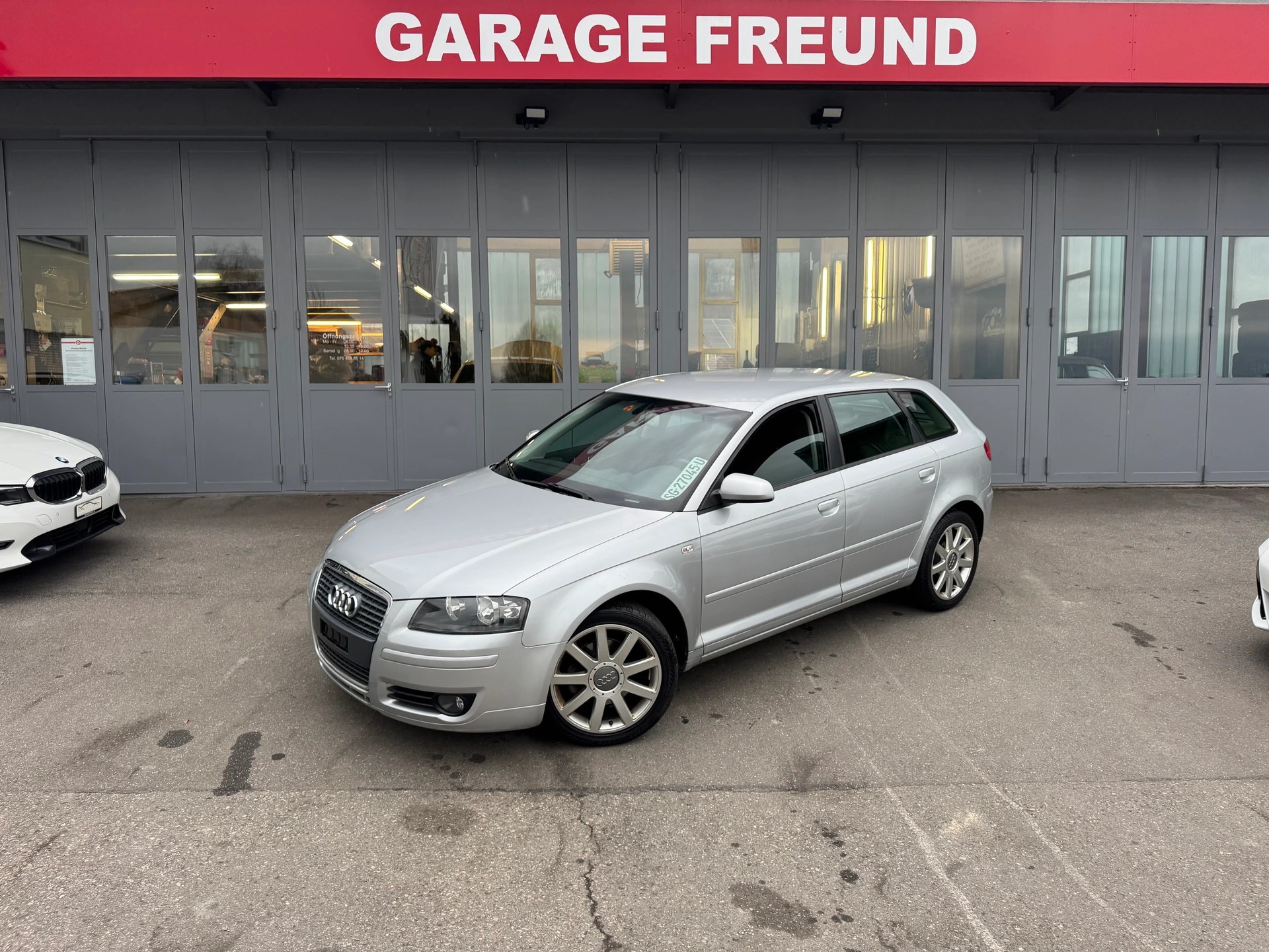 AUDI A3 2.0 FSI Ambiente-image-4