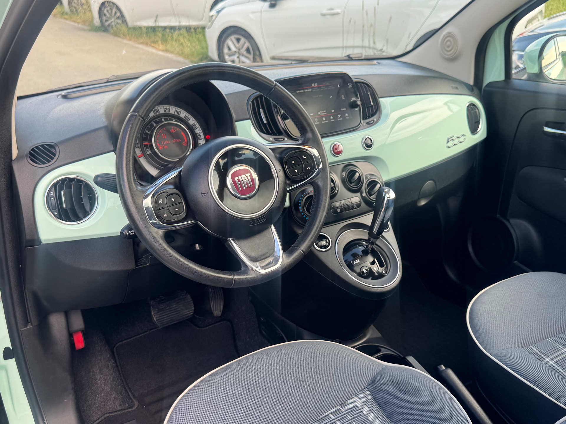 FIAT 500 1.2 Lounge Dualogic-image-5