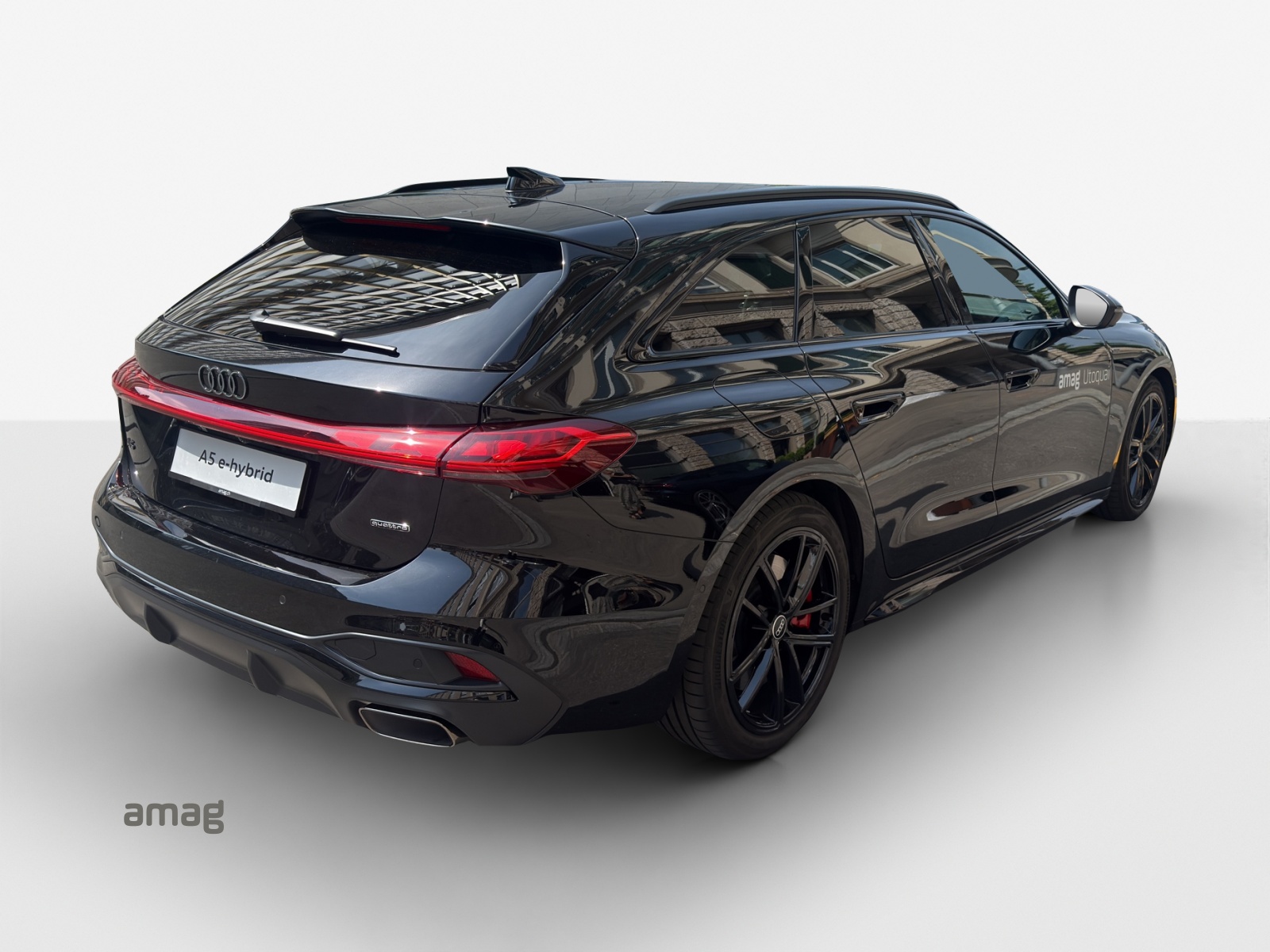 AUDI A5 Avant e-hybrid quattro 270 kW S tronic-image-4