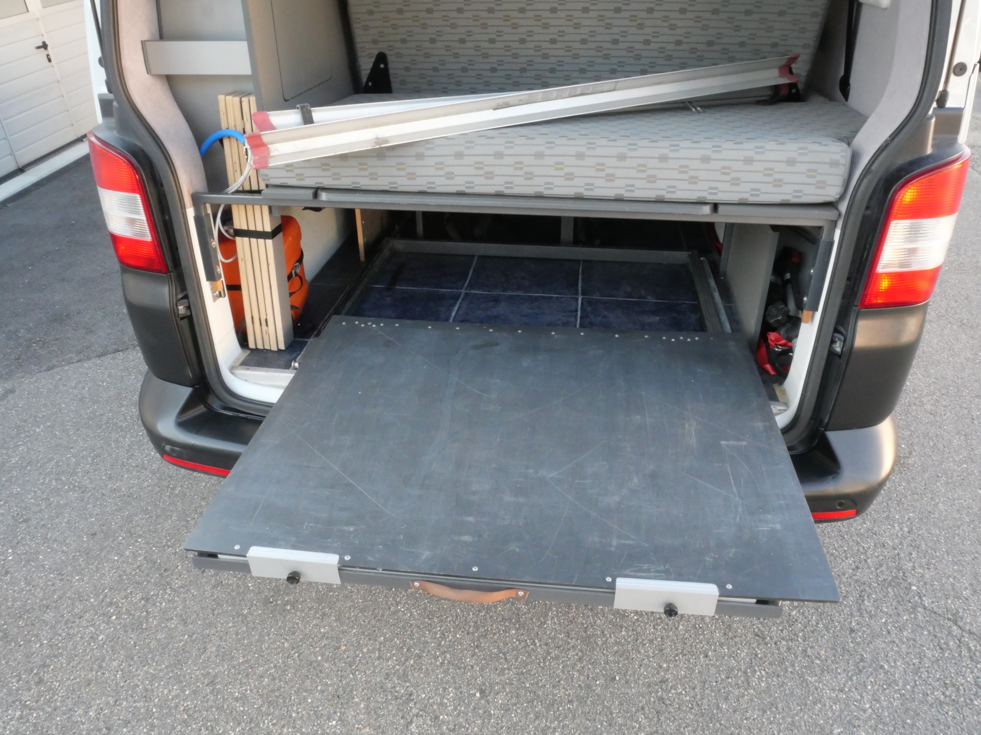 VW T5 California 2.0 TDI Comfortline "Mare Monti" 4Motion-image-8