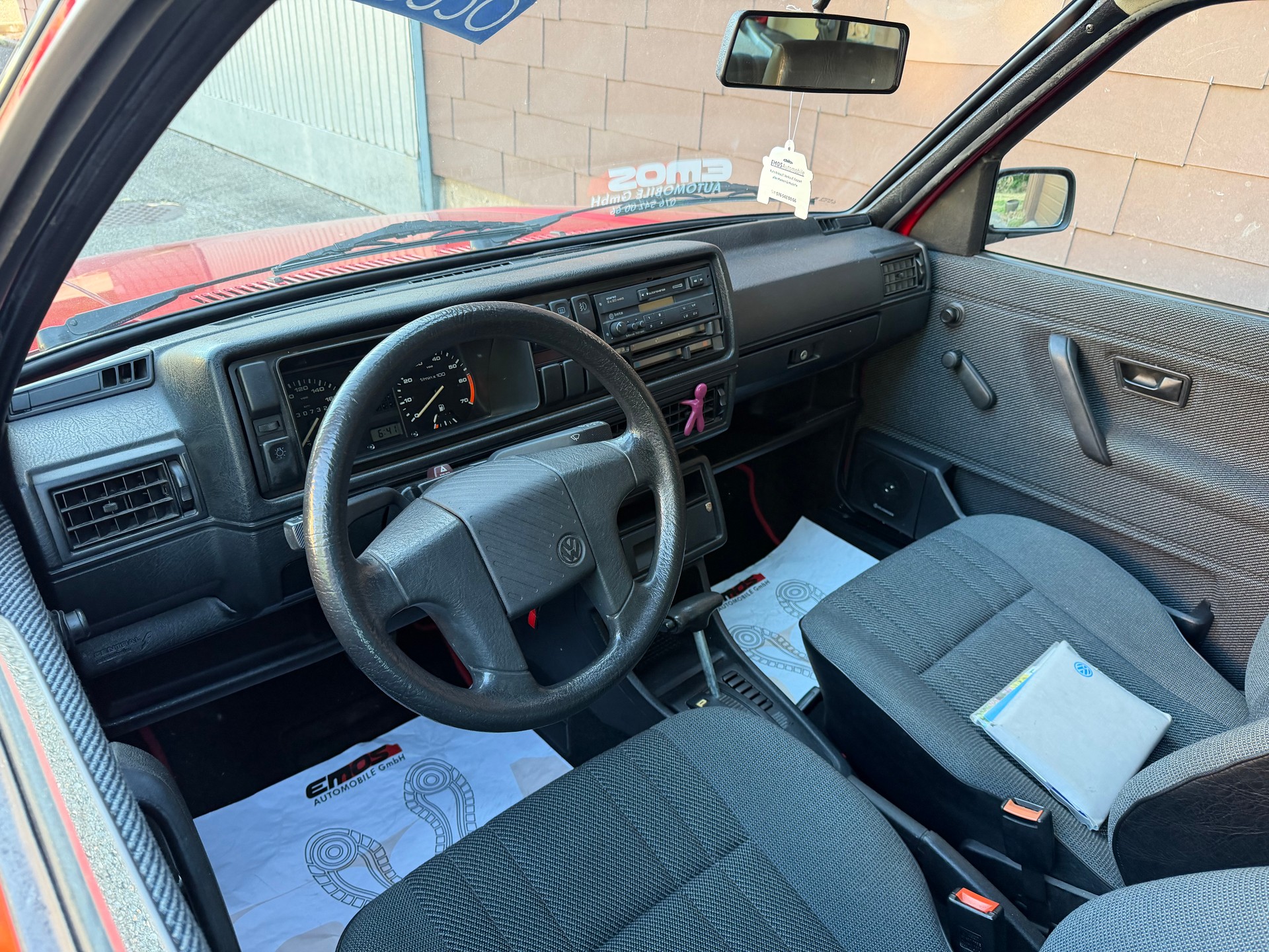 VW Golf 1800 GL-image-8
