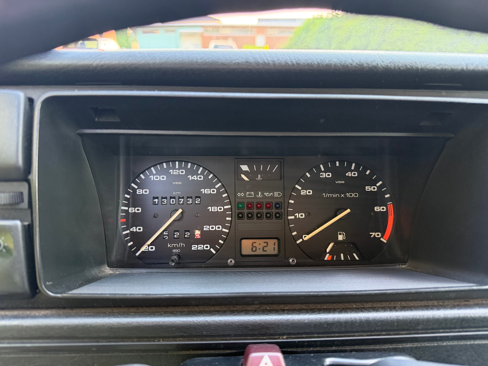 VW Golf 1800 GL-image-13