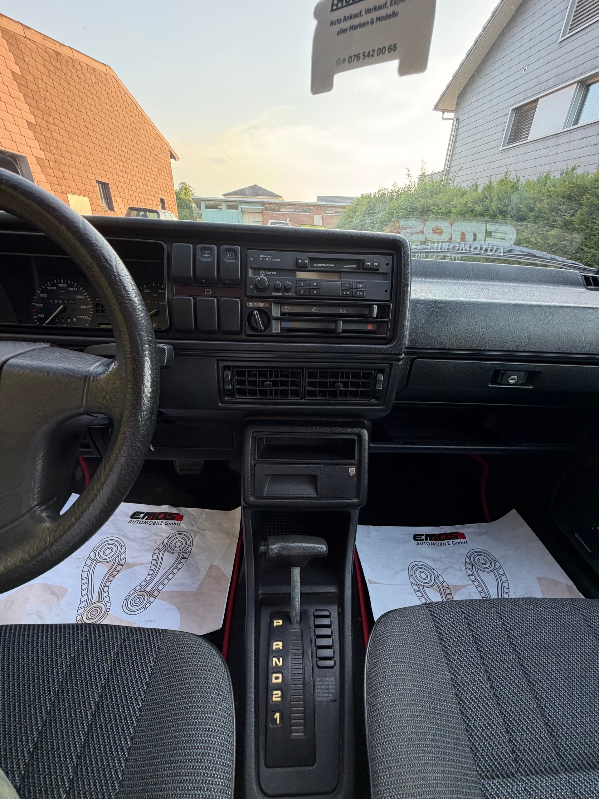 VW Golf 1800 GL-image-9